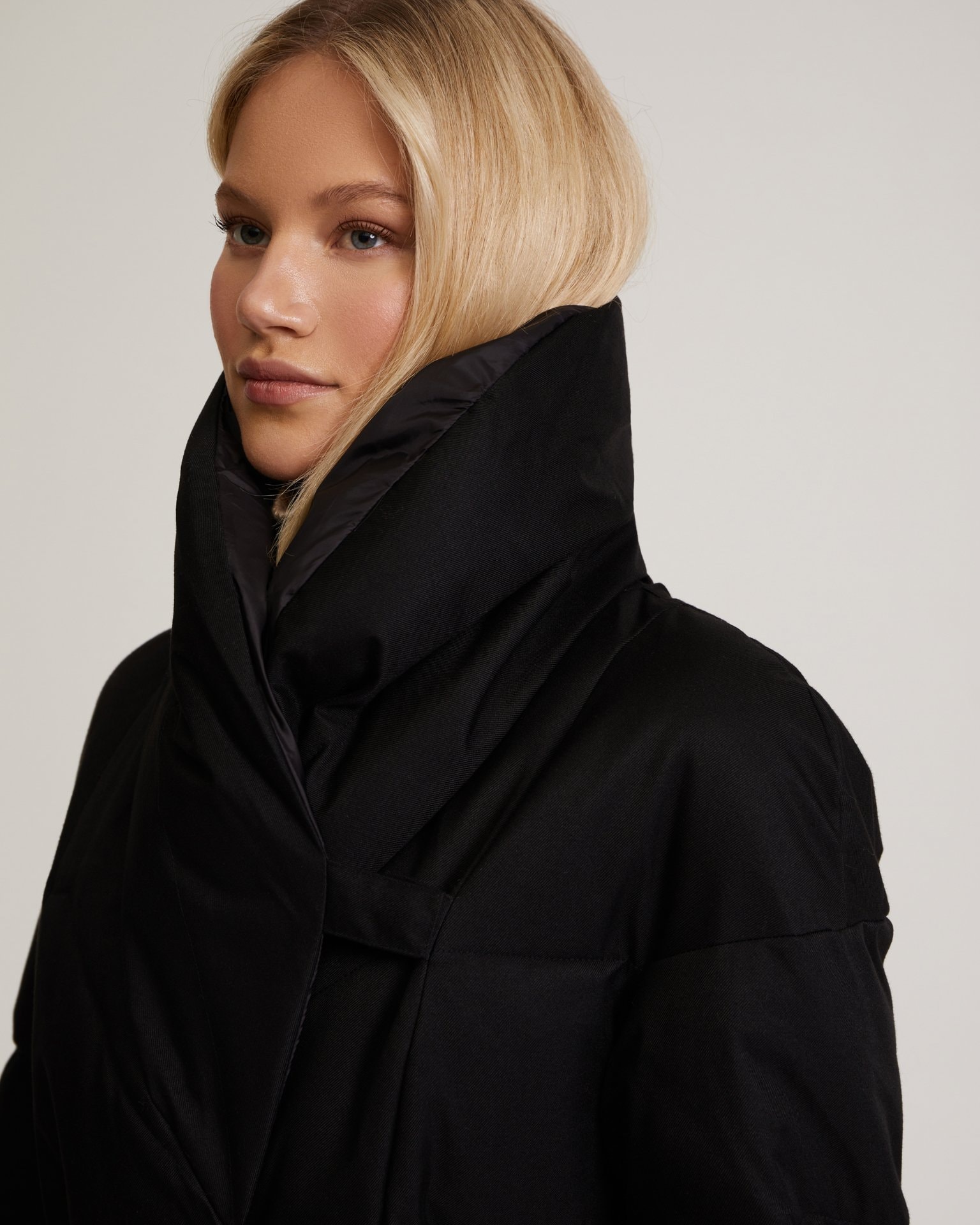 Belted Puffer Coat in Black, Black — photo 9