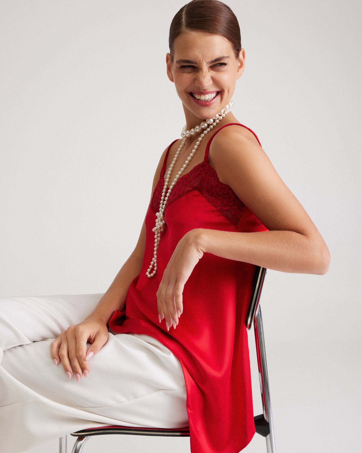 Satin top, Red — photo 2