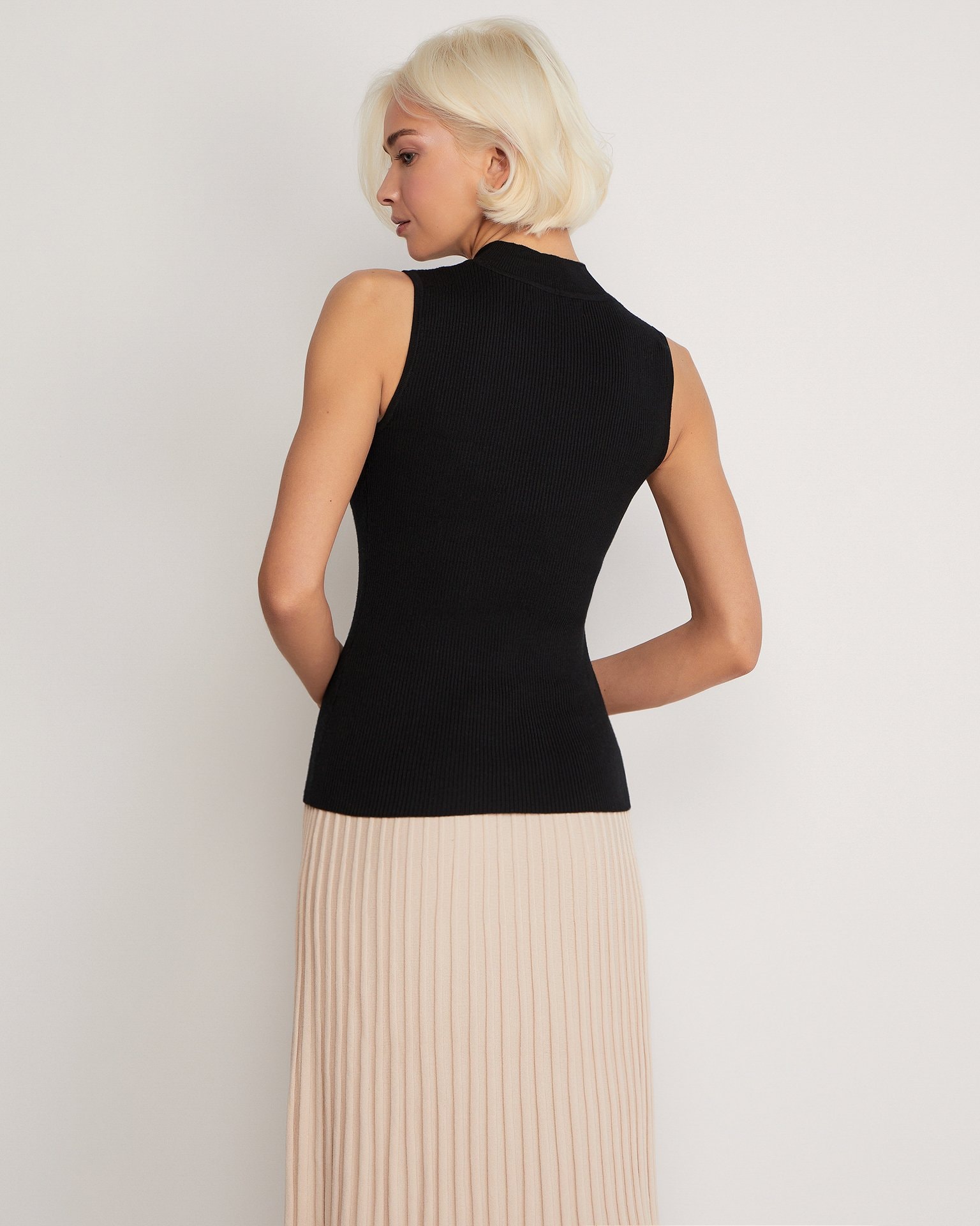 Black sleeveless top, Black — photo 3