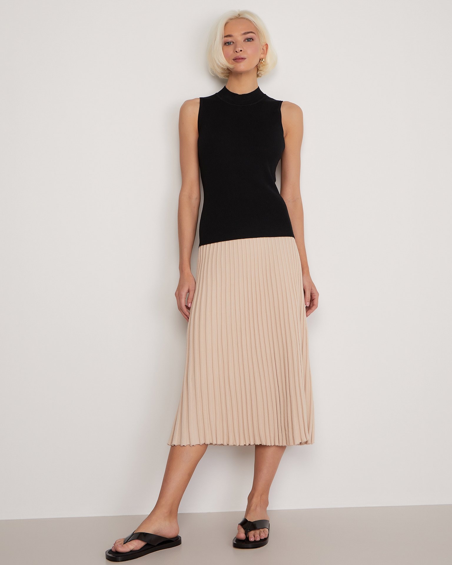 Black sleeveless top, Black — photo 2