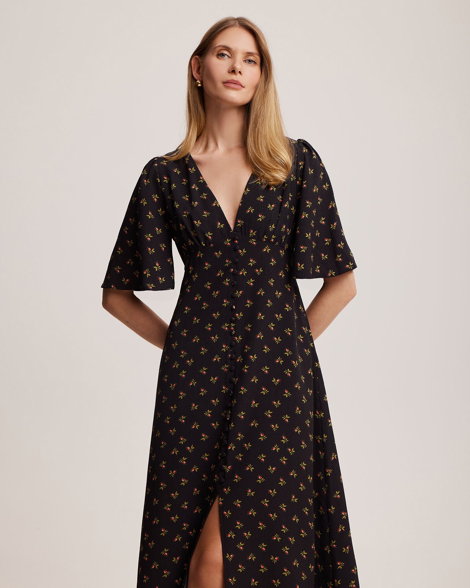 Dress with a floral pattern, Black