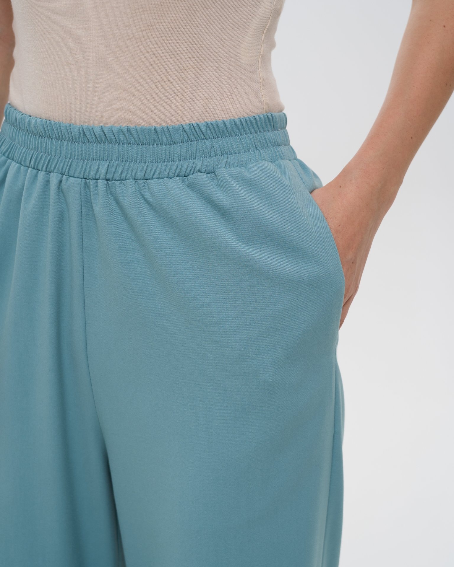 Trousers with an elasticated waistband, Green — photo 7