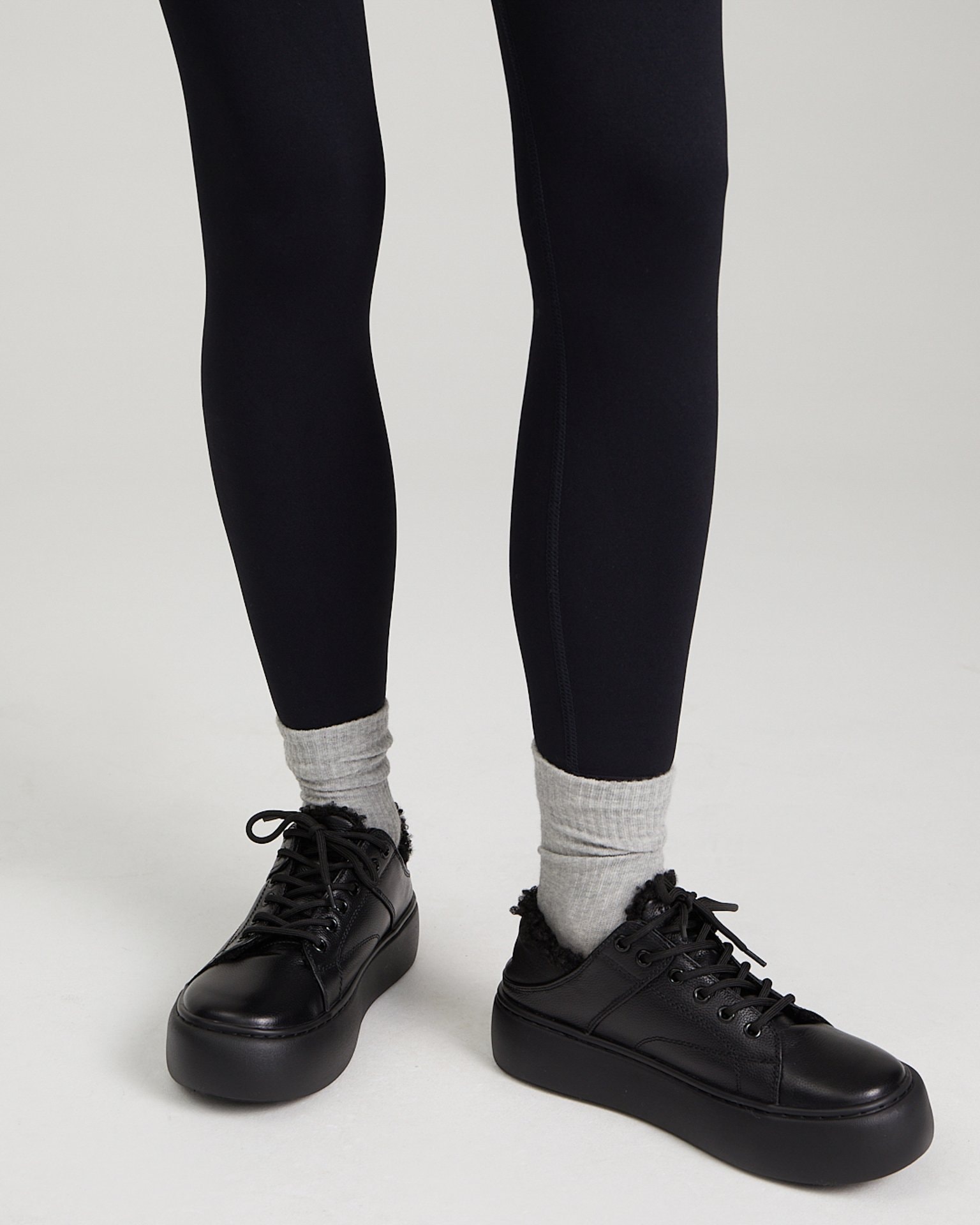 Natural leather sneakers with fur, Black — photo 2
