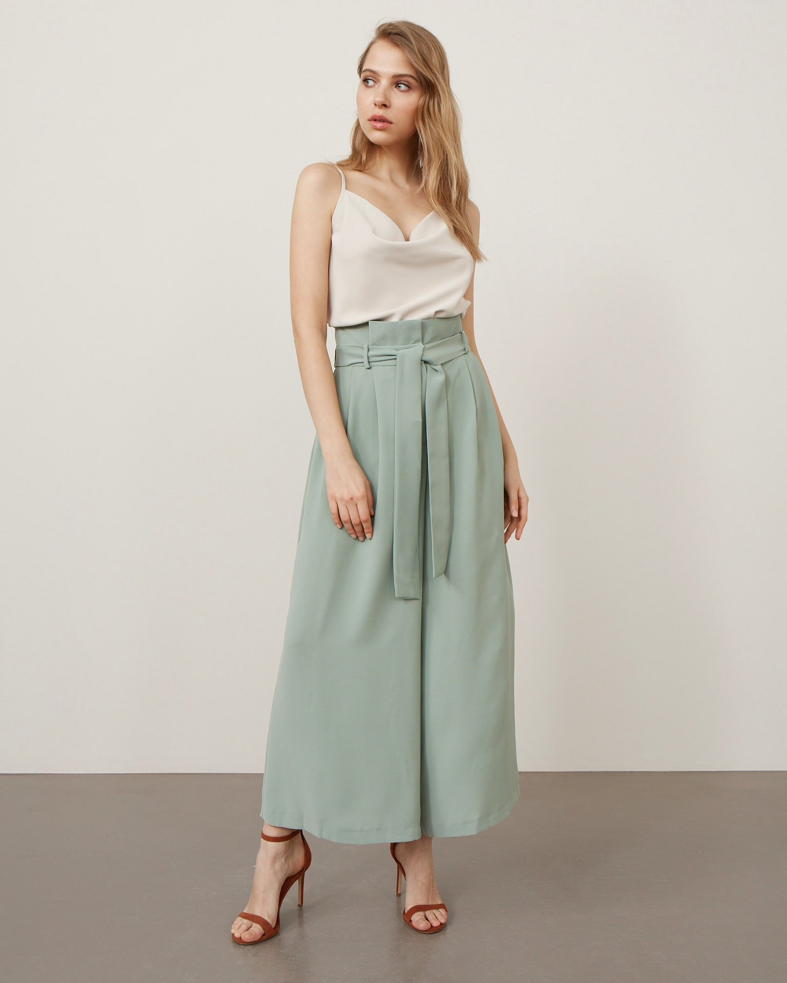 High-Waisted Culotte Trousers, Green — photo 5