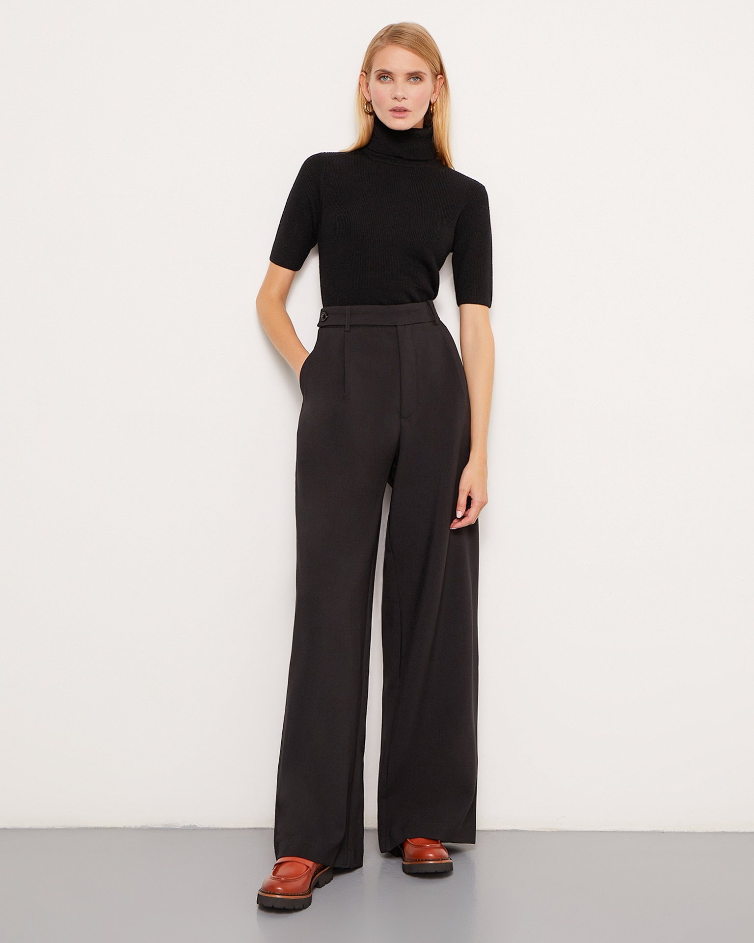 Fitted sweater with a turtleneck, Black — photo 3