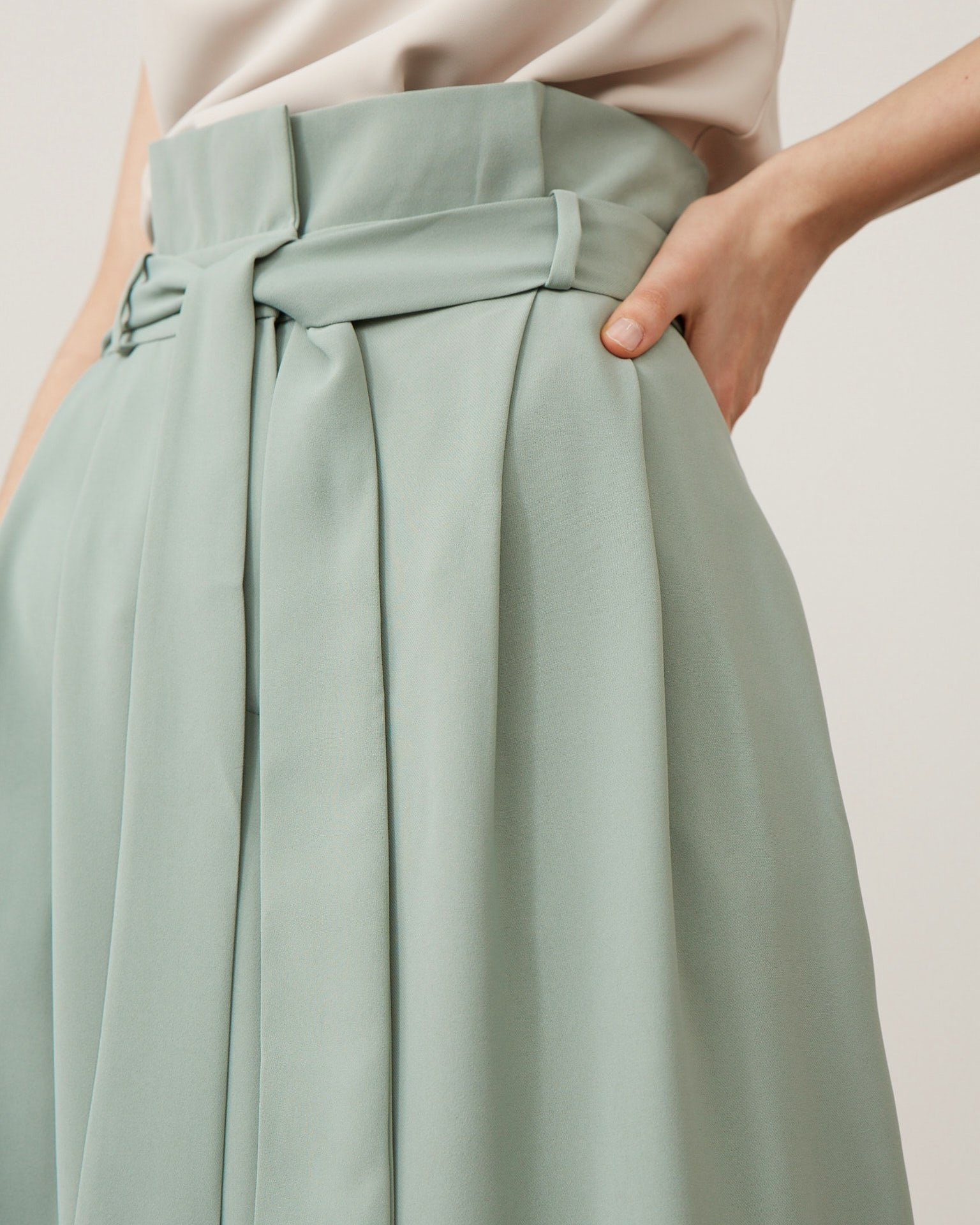 High-Waisted Culotte Trousers, Green — photo 4