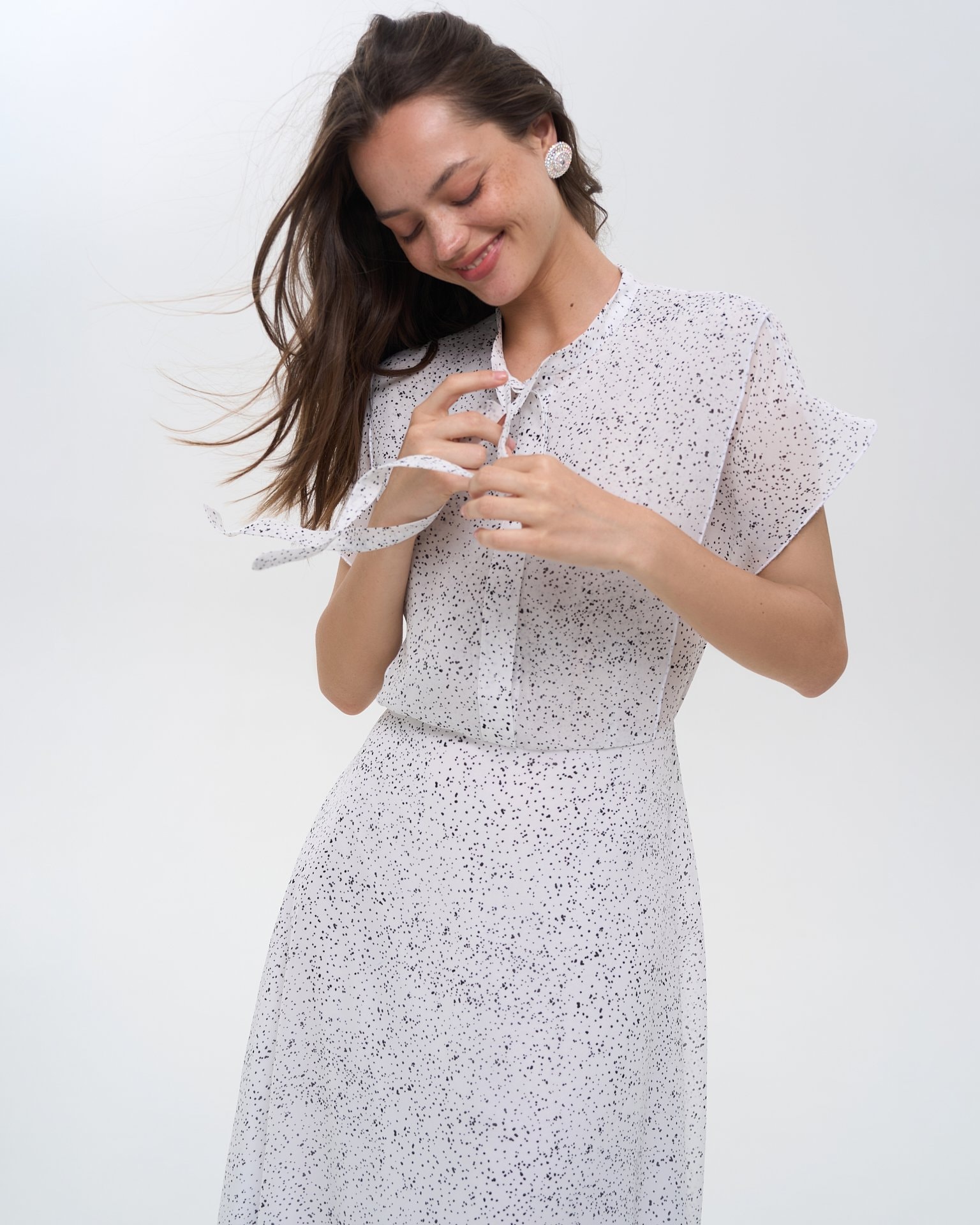 Dress with bow, White — photo 7