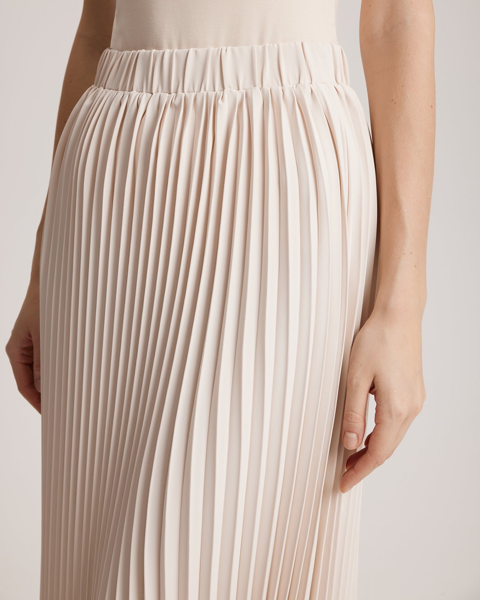 Pleated midi skirt, Light Beige — photo 7