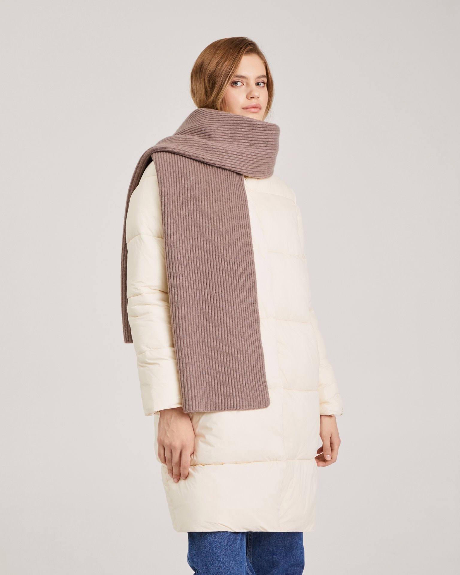 Wide scarf, Brown