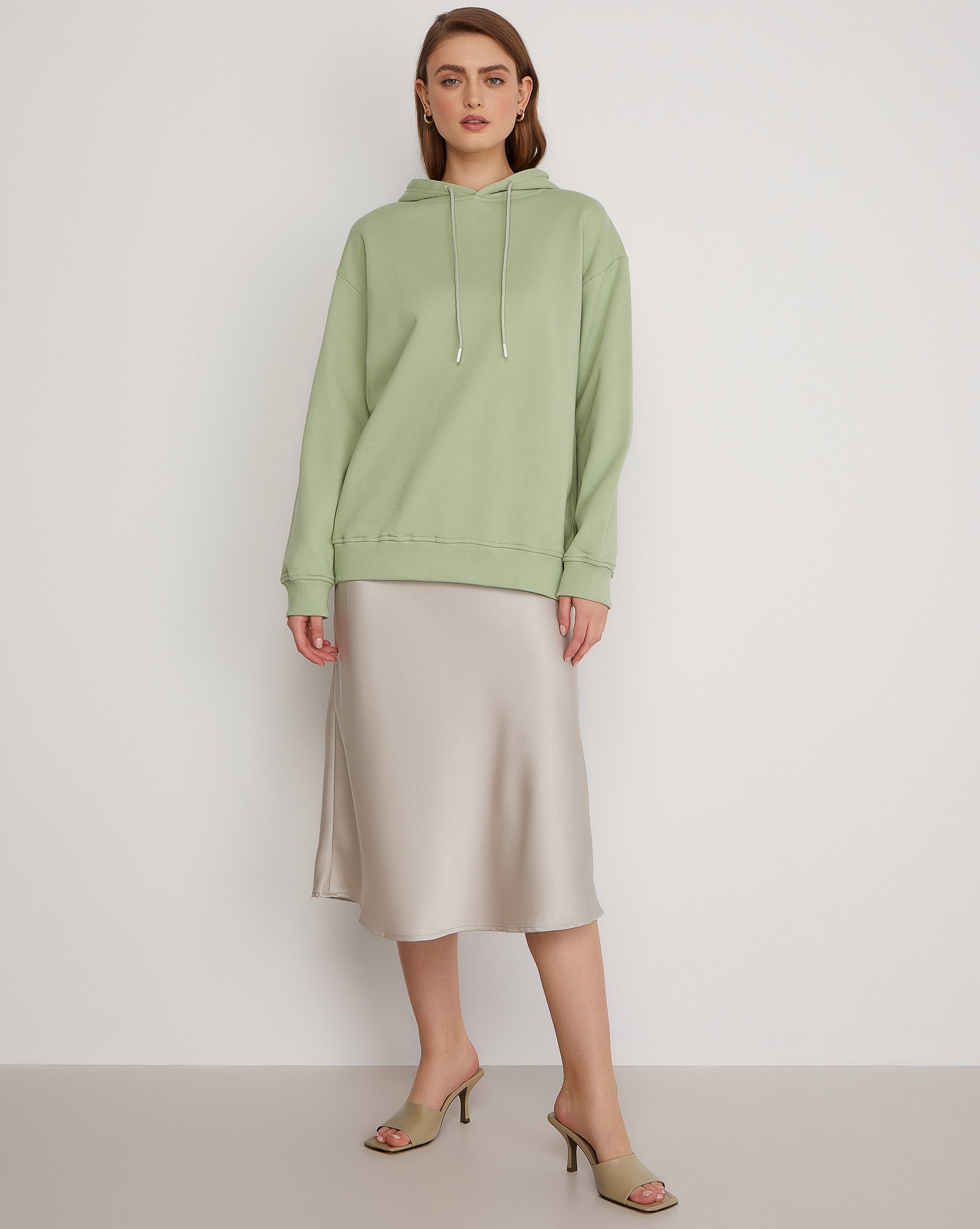 Voluminous hoodie, Green — photo 2