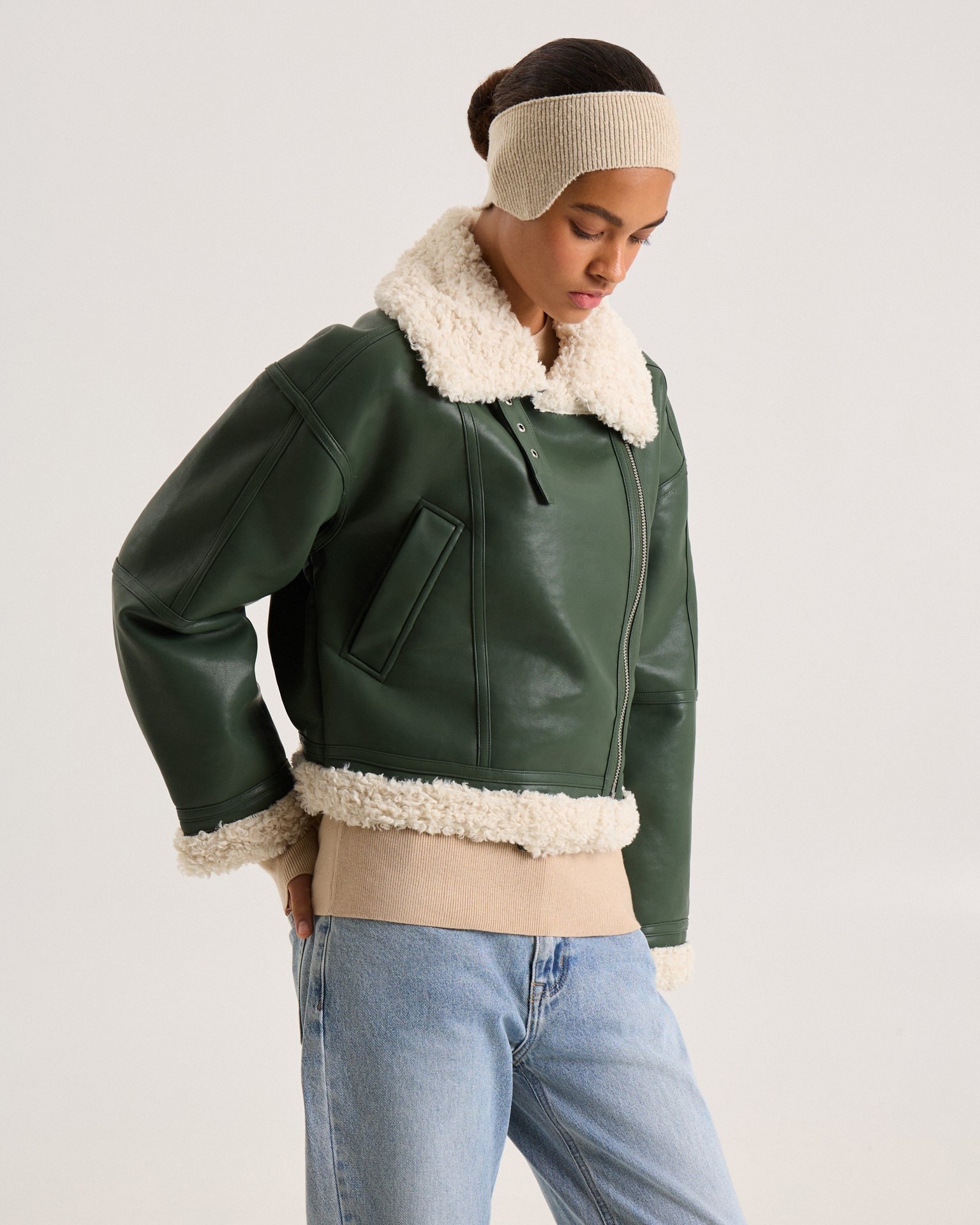 Insulated suede coat in emerald, Green — photo 10