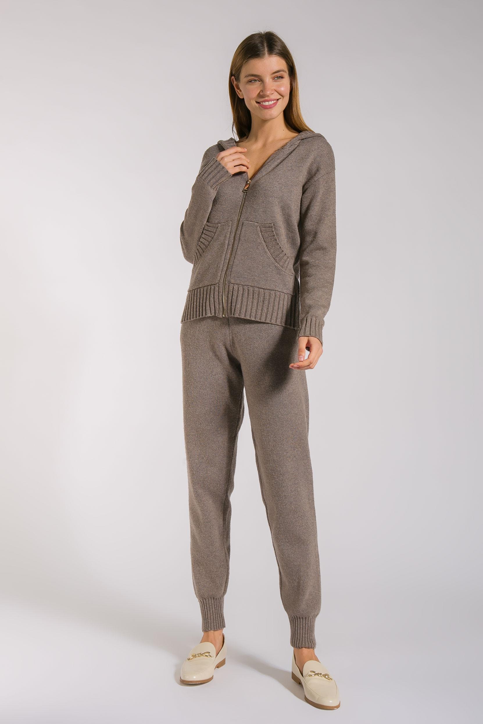 Two-piece suit in a café au lait shade, Brown — photo 2