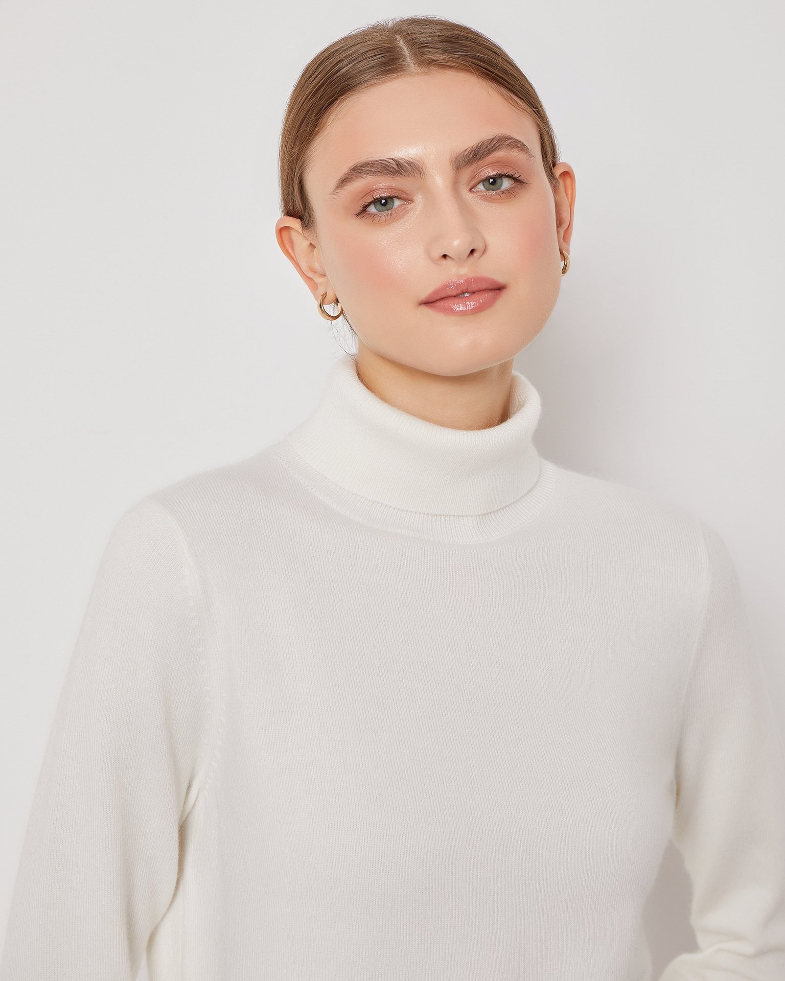 An angora wool suit, Milky — photo 5