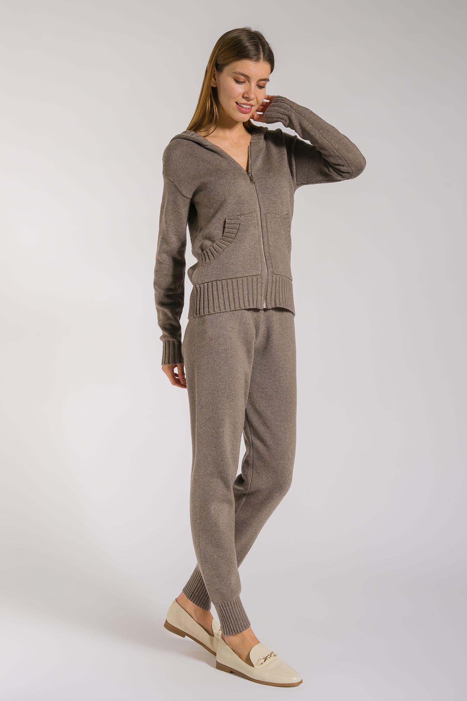 Two-piece suit in a café au lait shade, Brown — photo 3