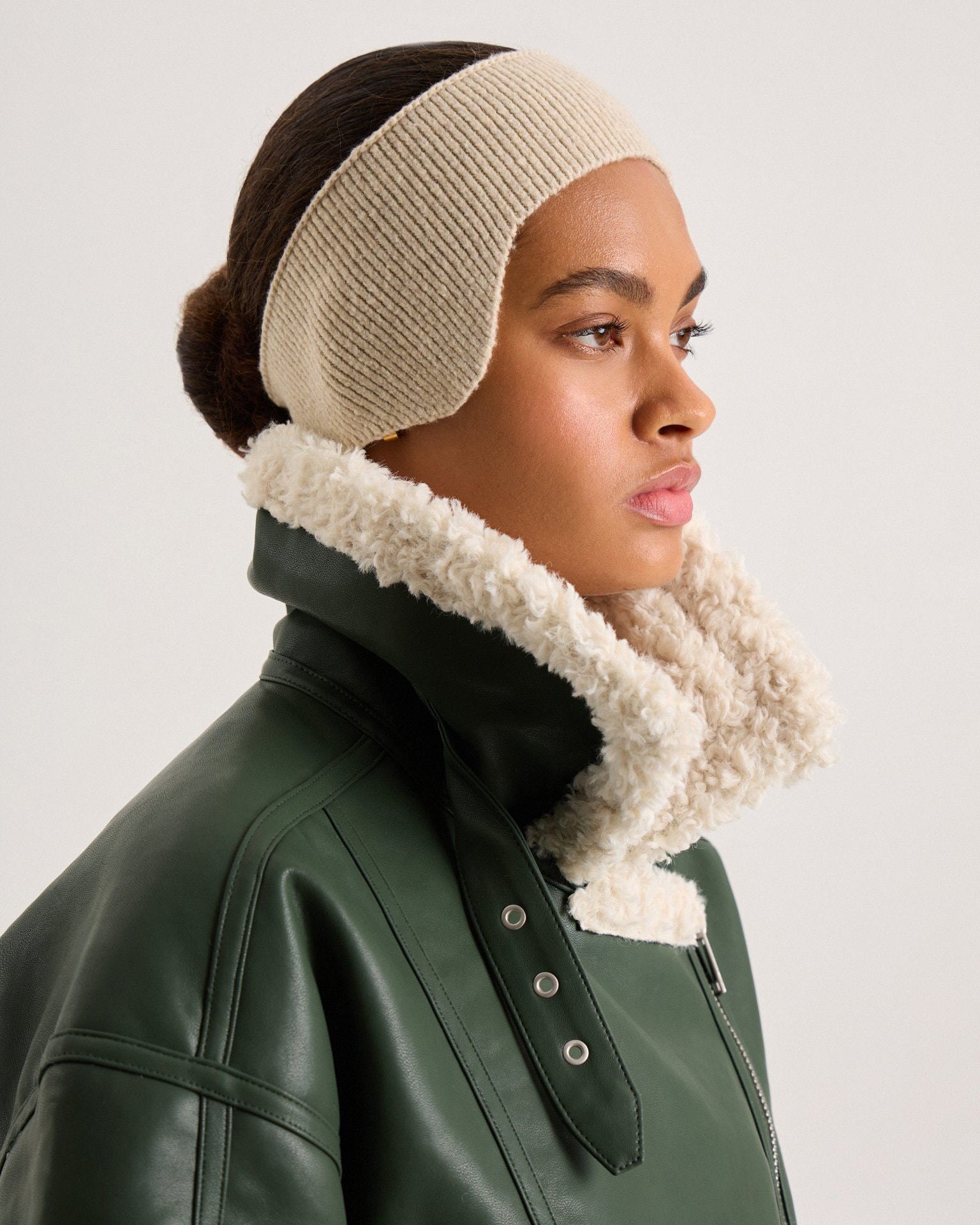 Insulated suede coat in emerald, Green — photo 13