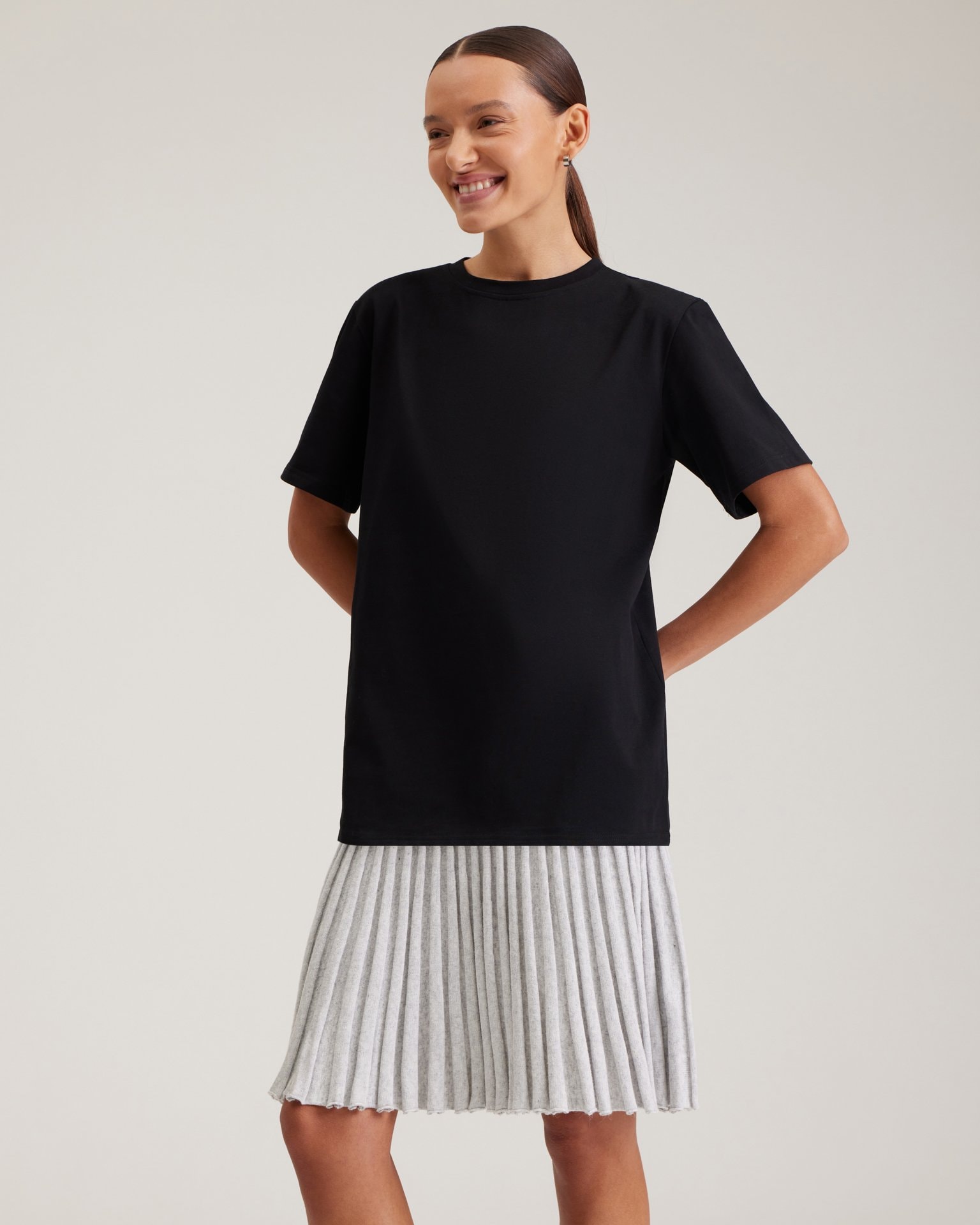 Basic black T-shirt, Black