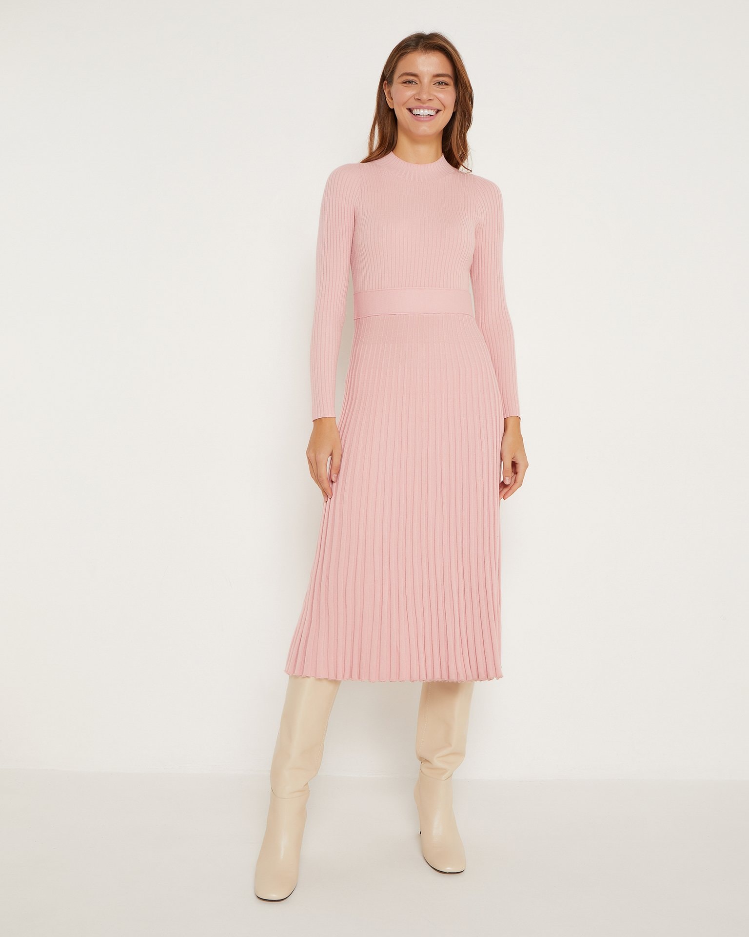 Knitted dress in pink, Pink