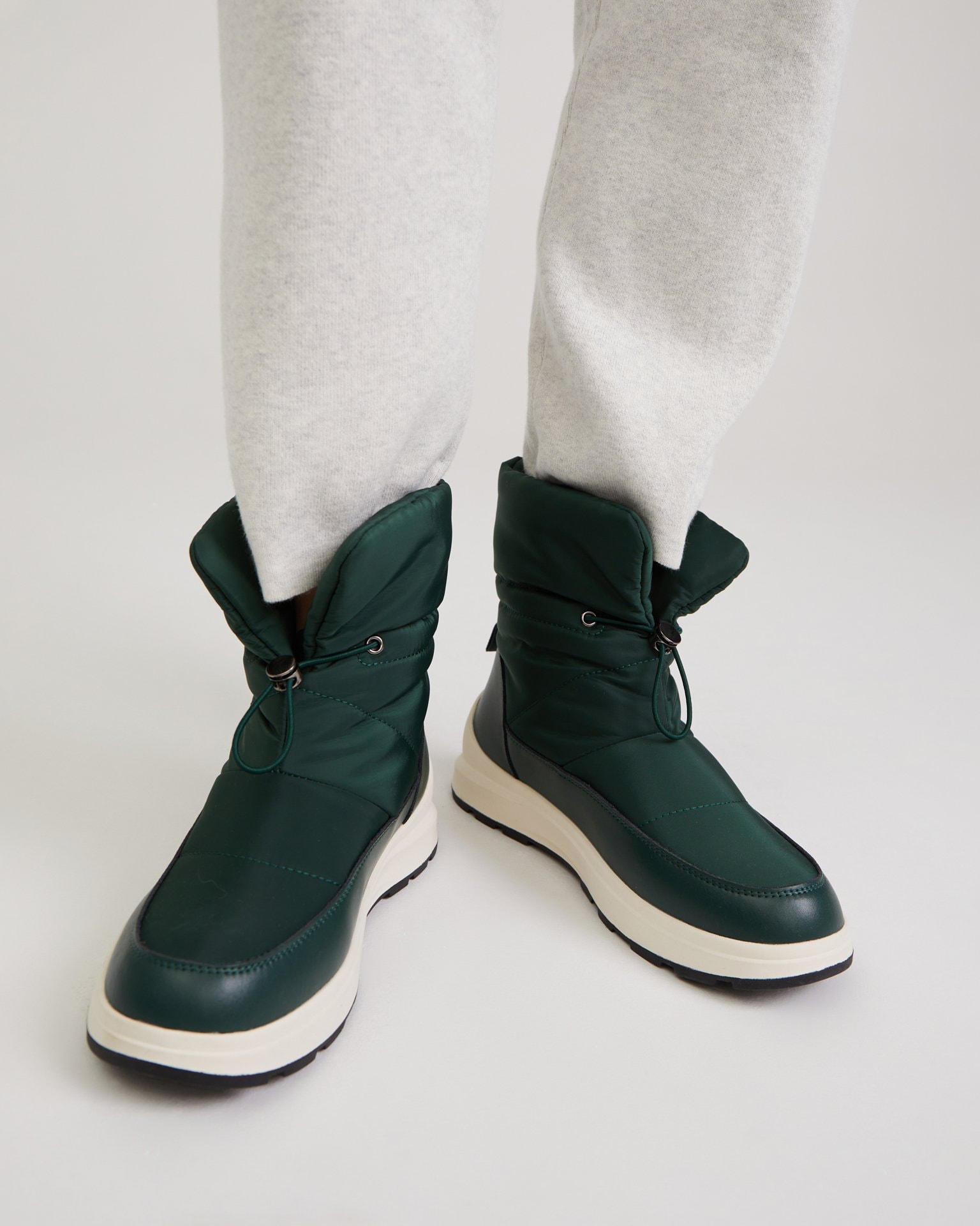 Puffer boots in dark green, Green. — photo 4