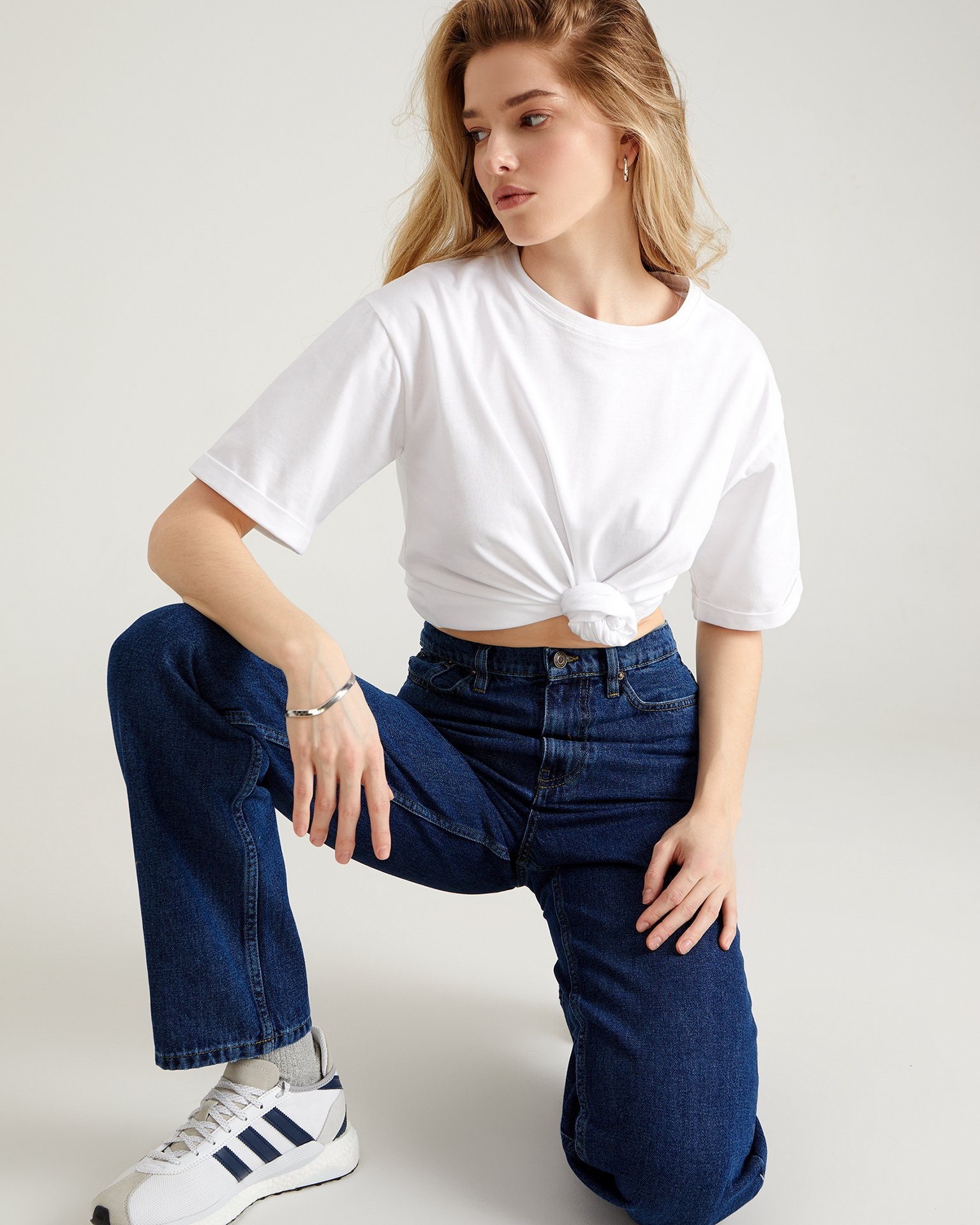Straight Leg Dark Blue Jeans, Dark Blue — photo 4