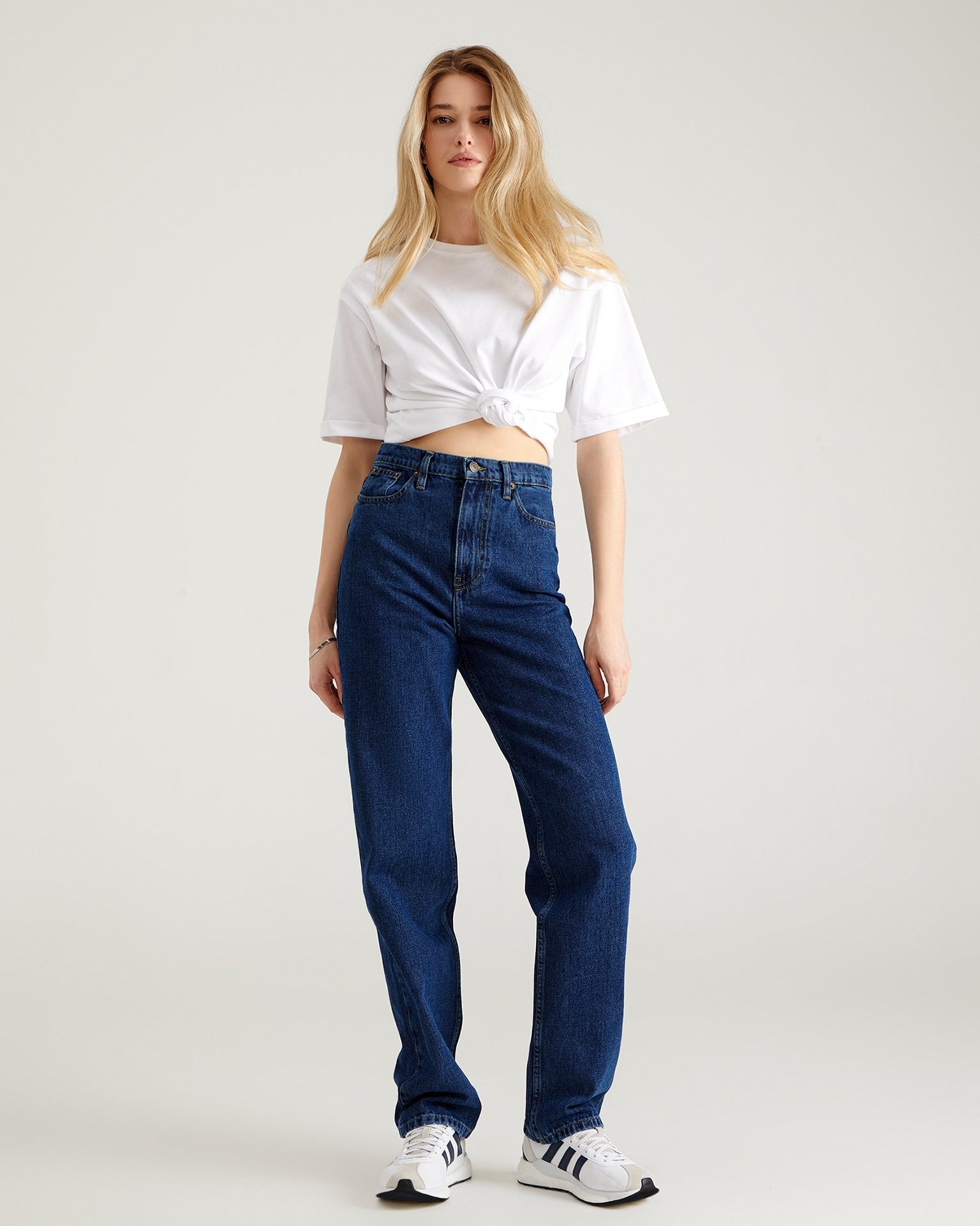 Straight Leg Dark Blue Jeans, Dark Blue — photo 2