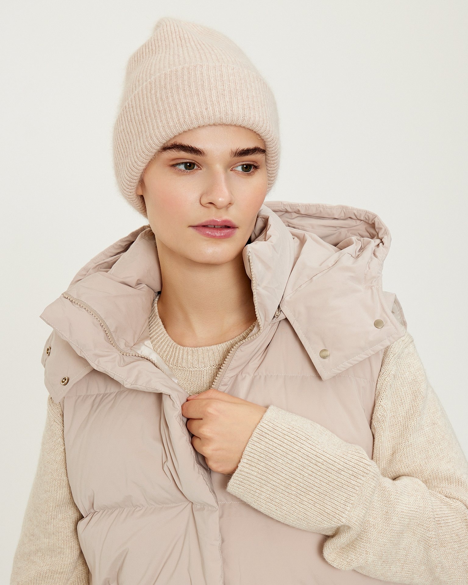 Ribbed knitted hat, Beige