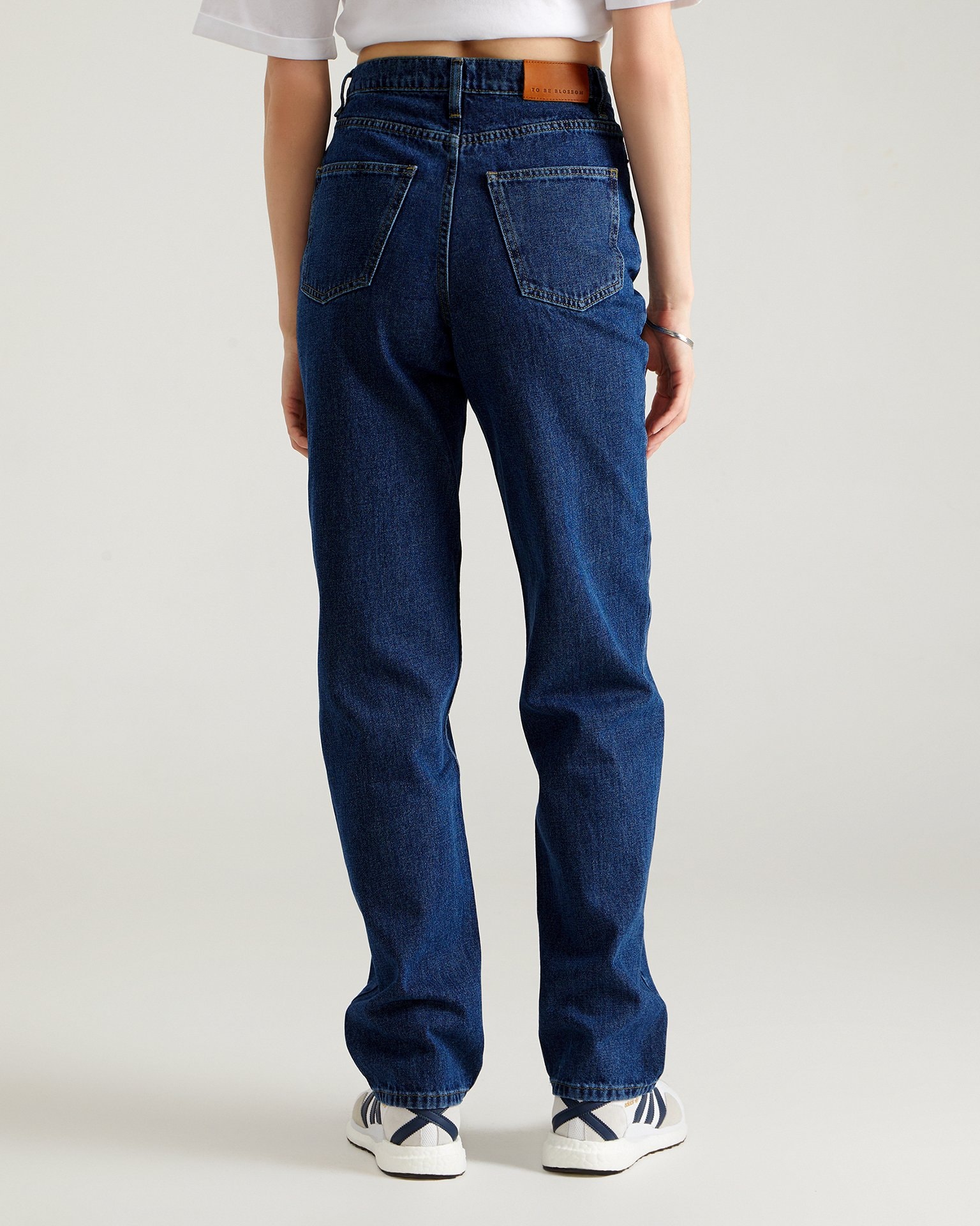 Straight Leg Dark Blue Jeans, Dark Blue — photo 5
