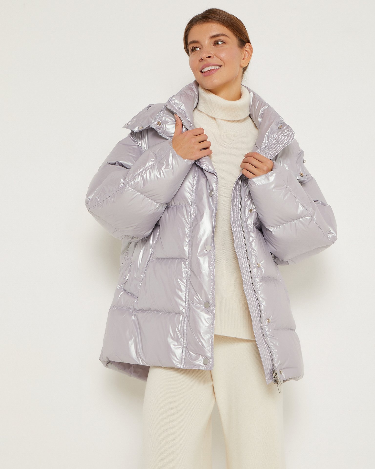 A short lilac down jacket, Lilac