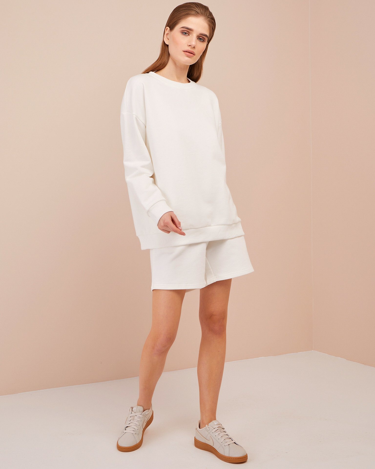 White co-ord with shorts, White — photo 2