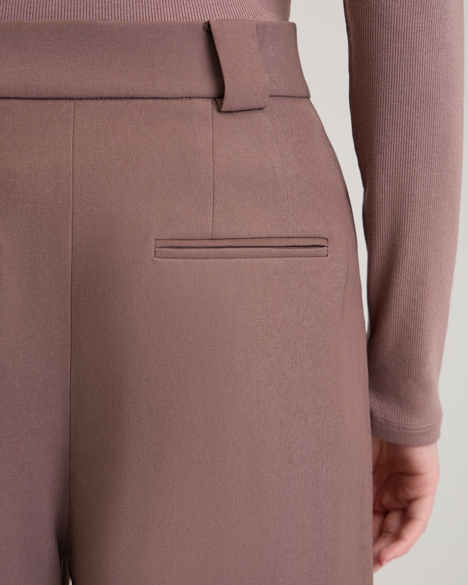 Trousers with decorative pocket in chocolate brown, Brown — photo 9