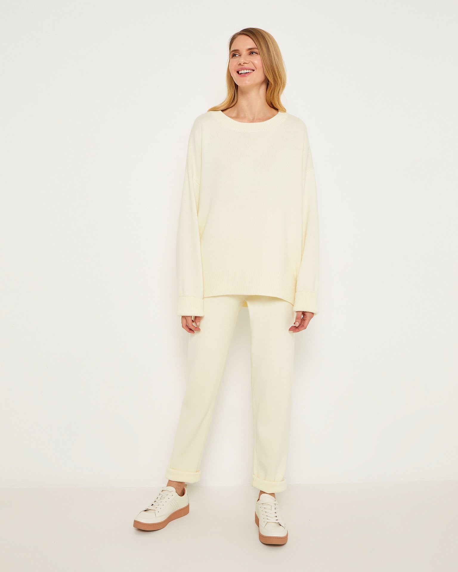 Milky-coloured set, Milky — photo 2