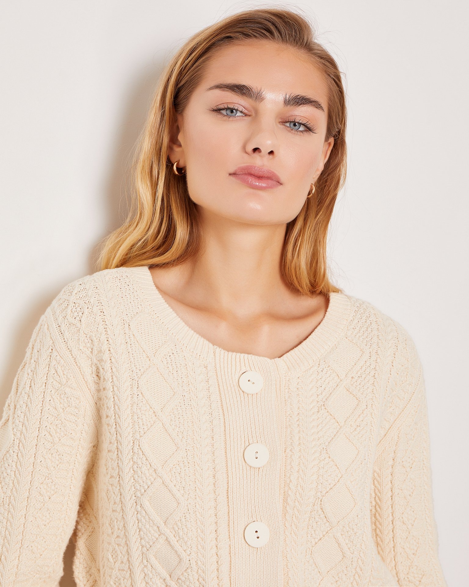 Cardigan with a cable knit pattern, Milk — photo 5