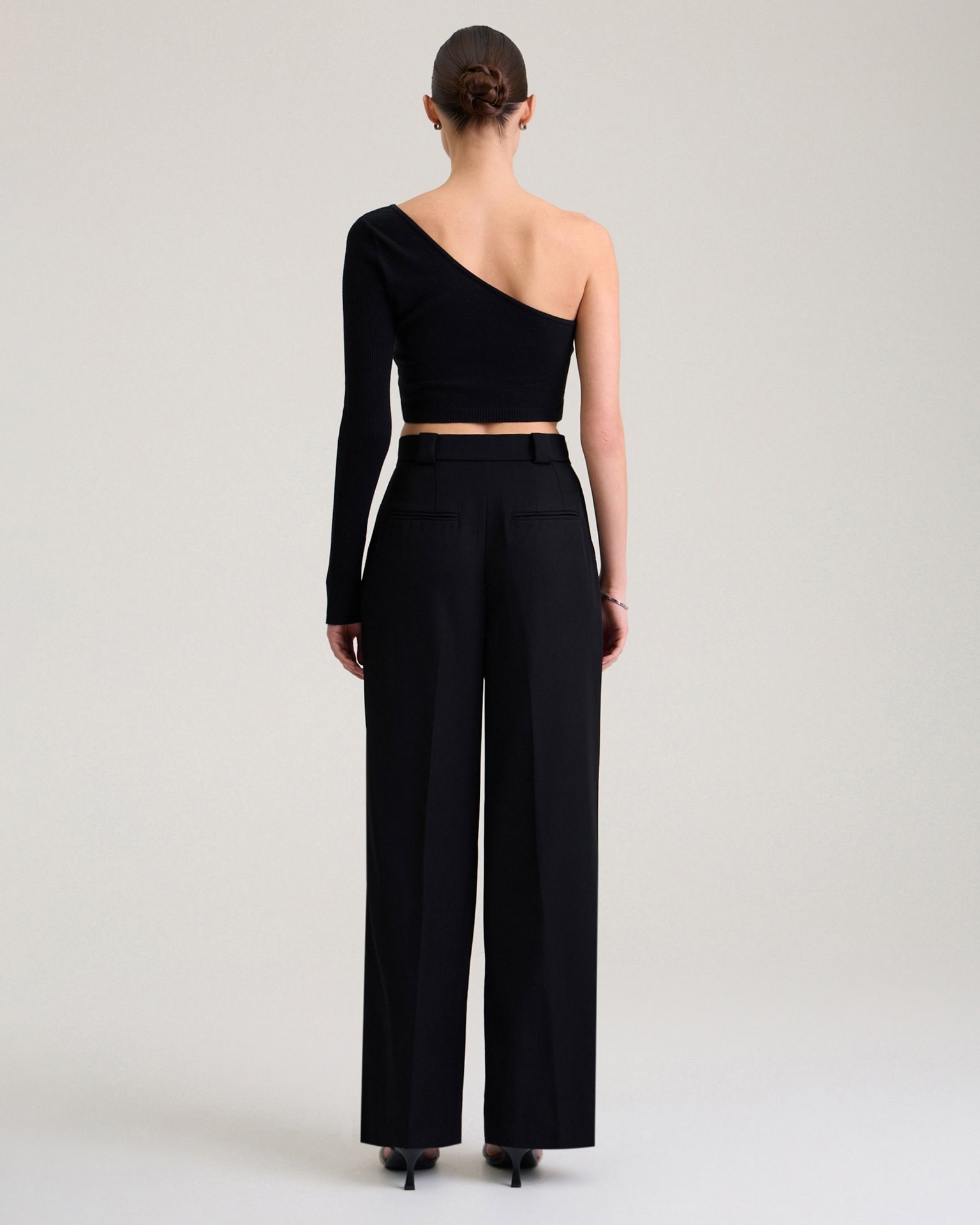Trousers with decorative pocket in black, Black — photo 5