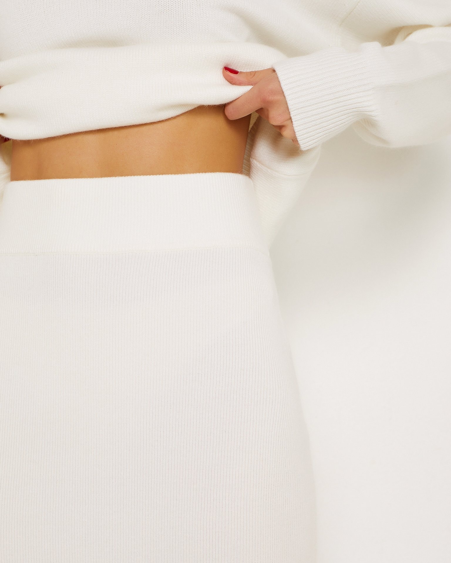 Co-ord with a midi skirt, Milk. — photo 5