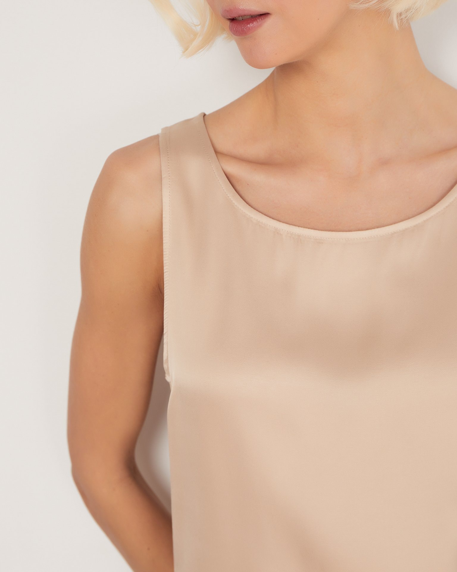Straight-cut top, Beige — photo 5