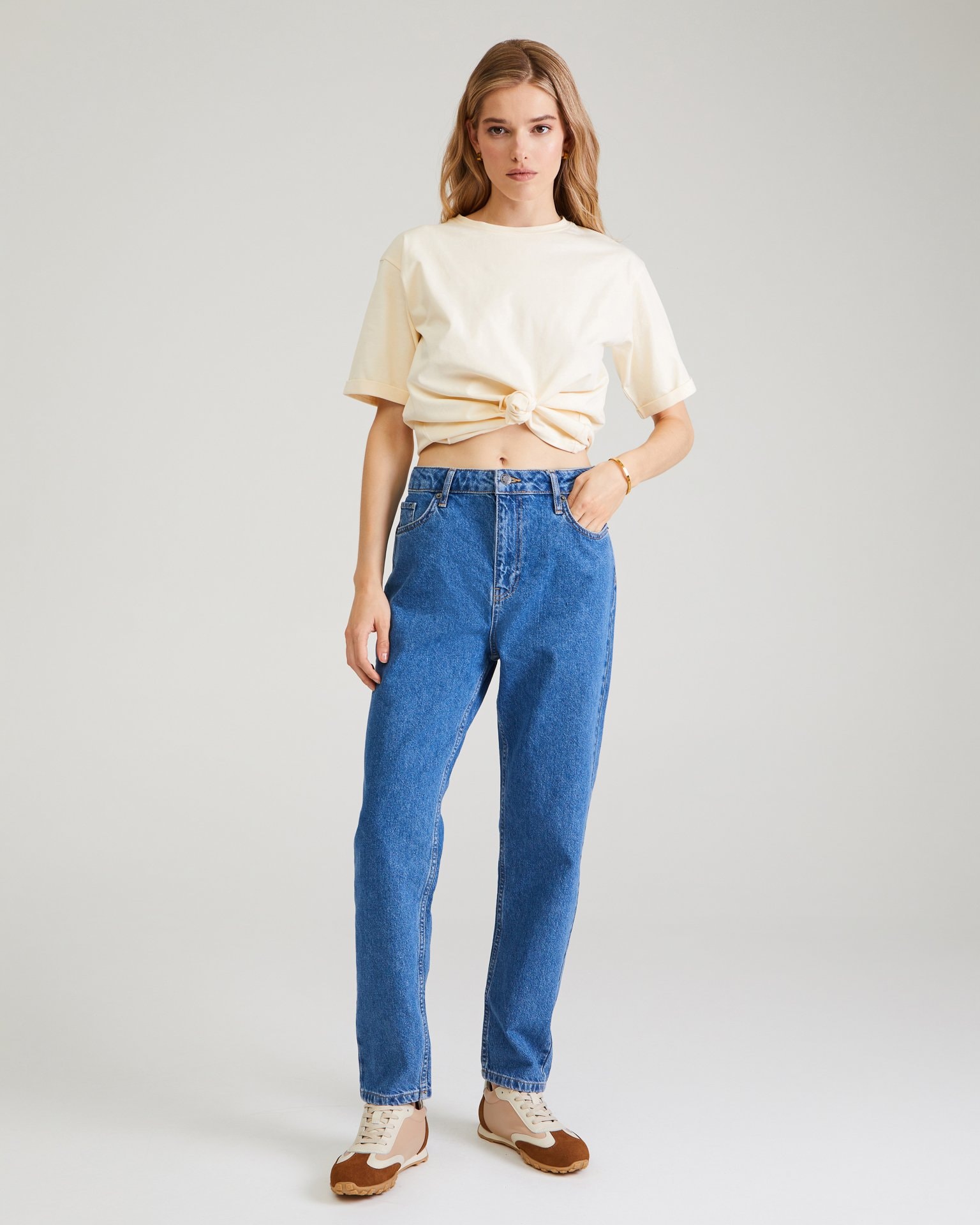 Light blue mom jeans, Blue — photo 4