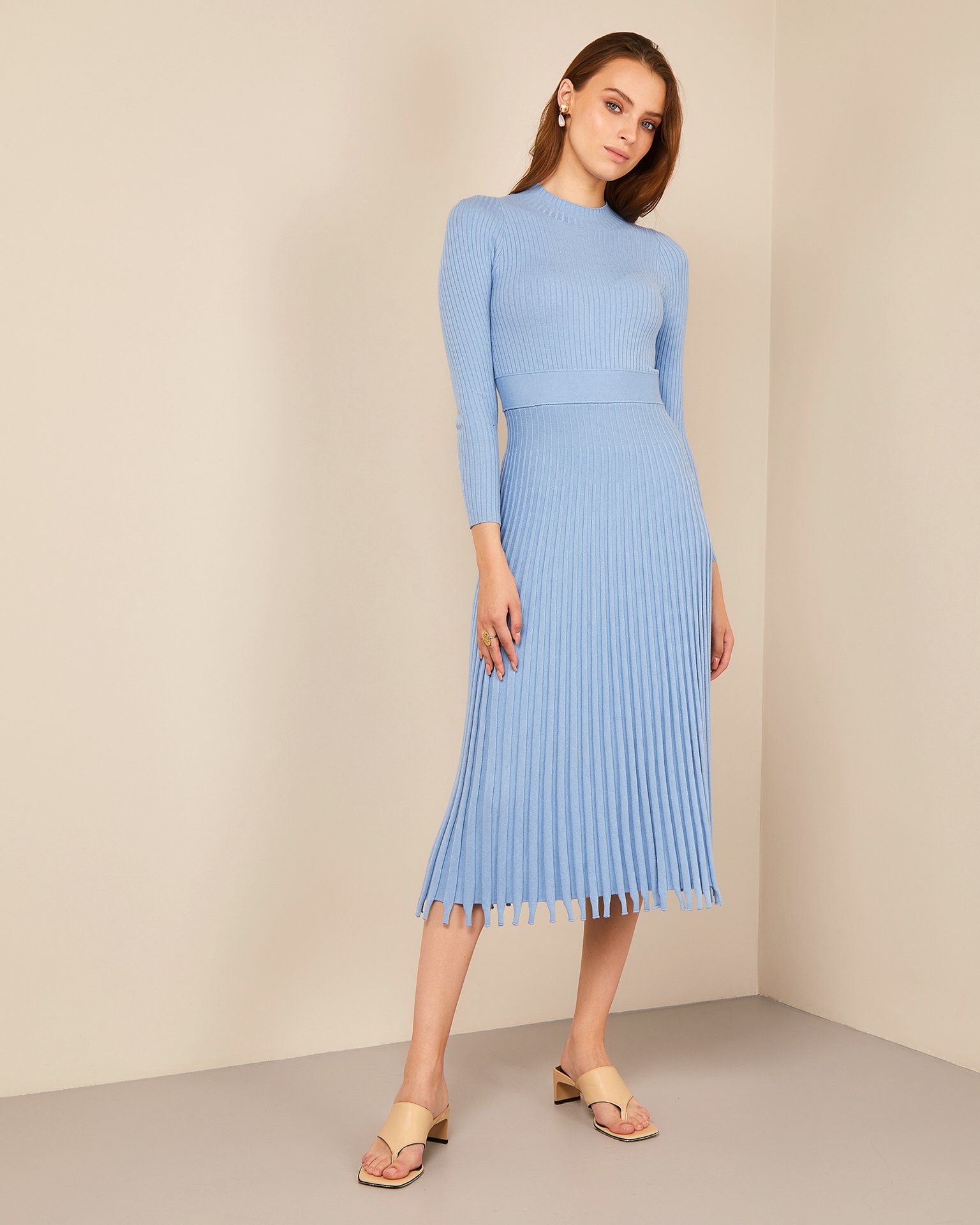 A midi dress with a pleated skirt, Light Blue