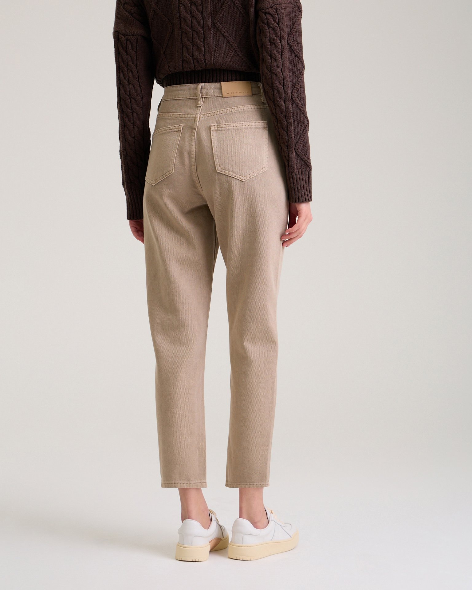 Beige mom jeans, Beige — photo 6