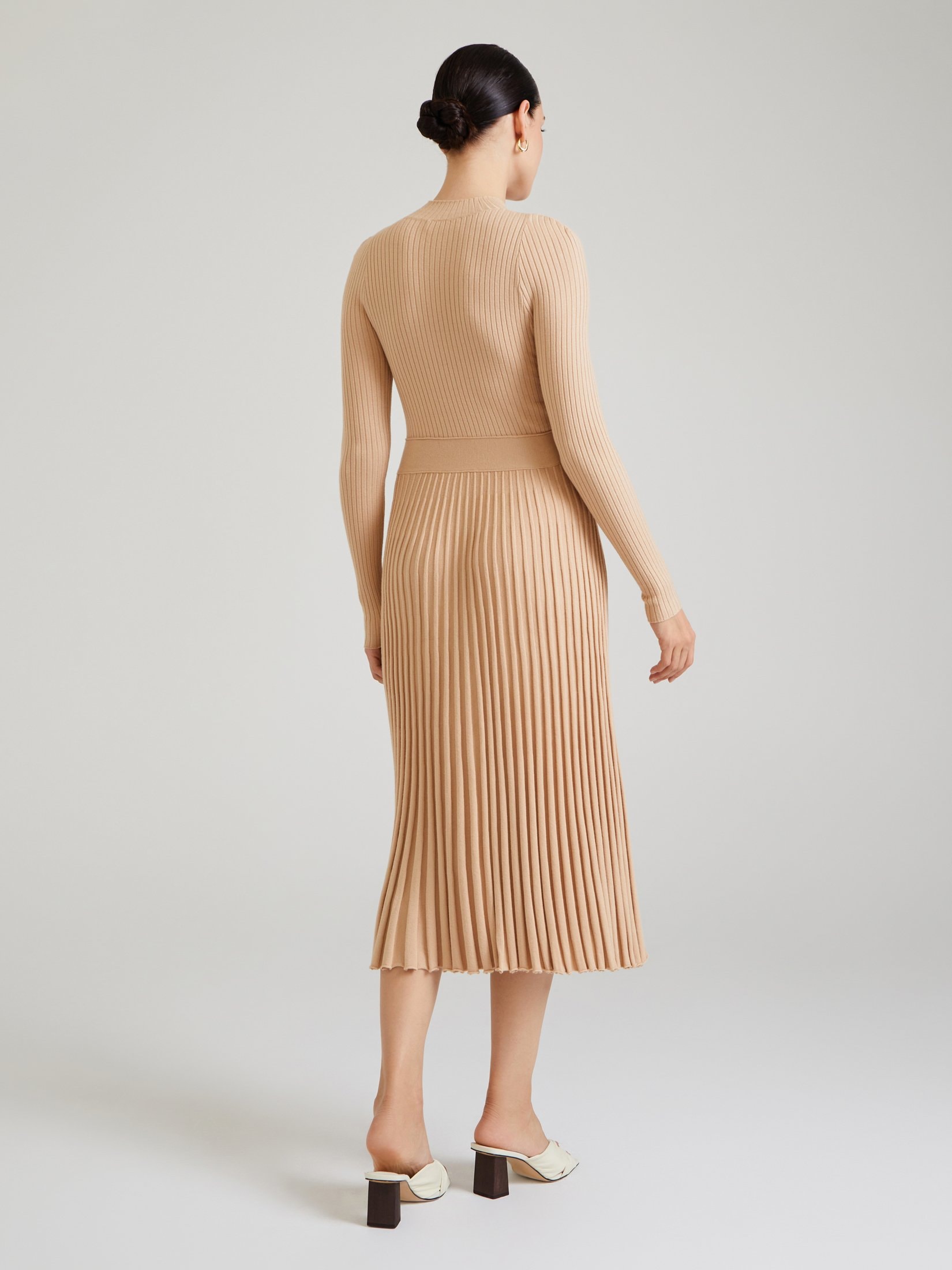 Beige dress, Beige — photo 3