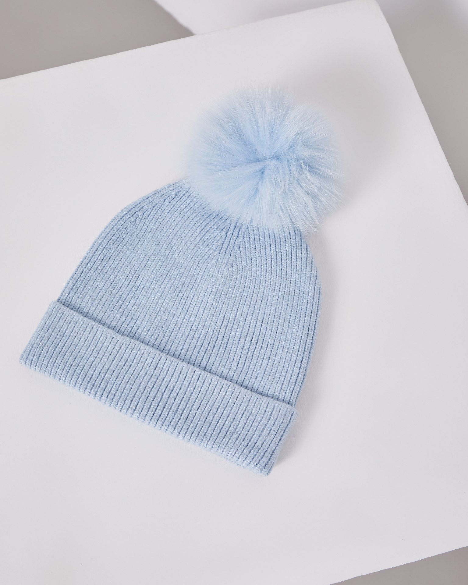 Hat with a tonal pom-pom, Sky Blue — photo 5