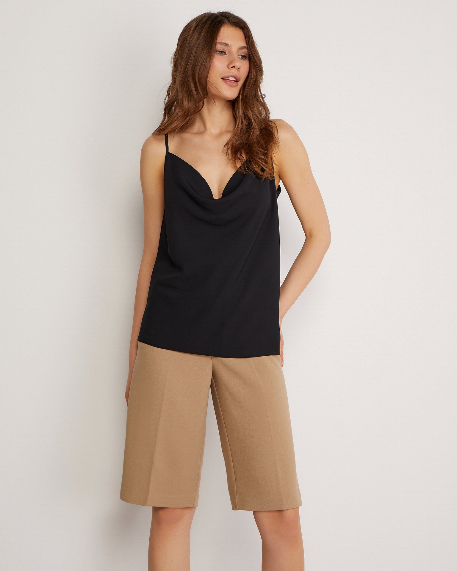 Top with side slits, Black — photo 2