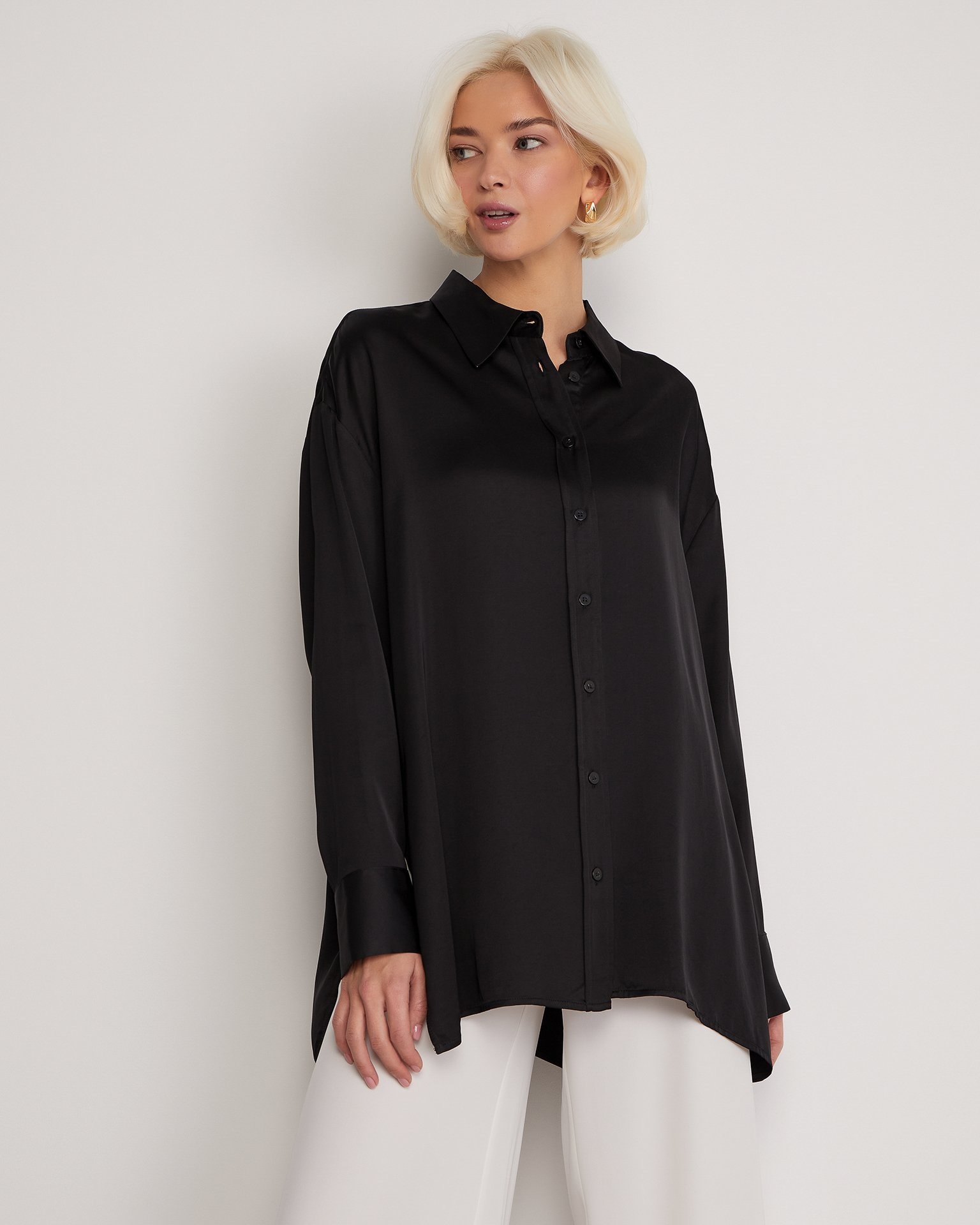 Black oversize shirt, Black