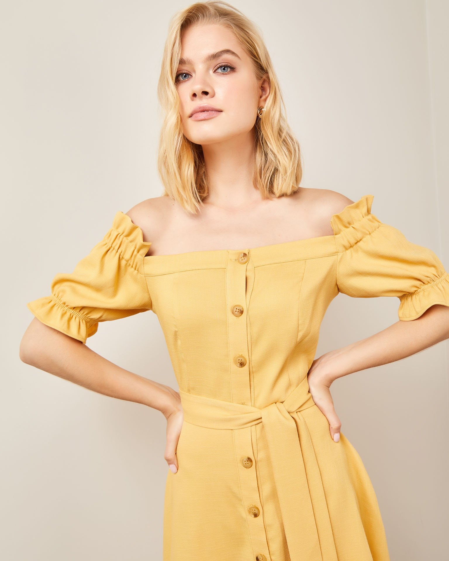 Off-the-shoulder dress, Yellow