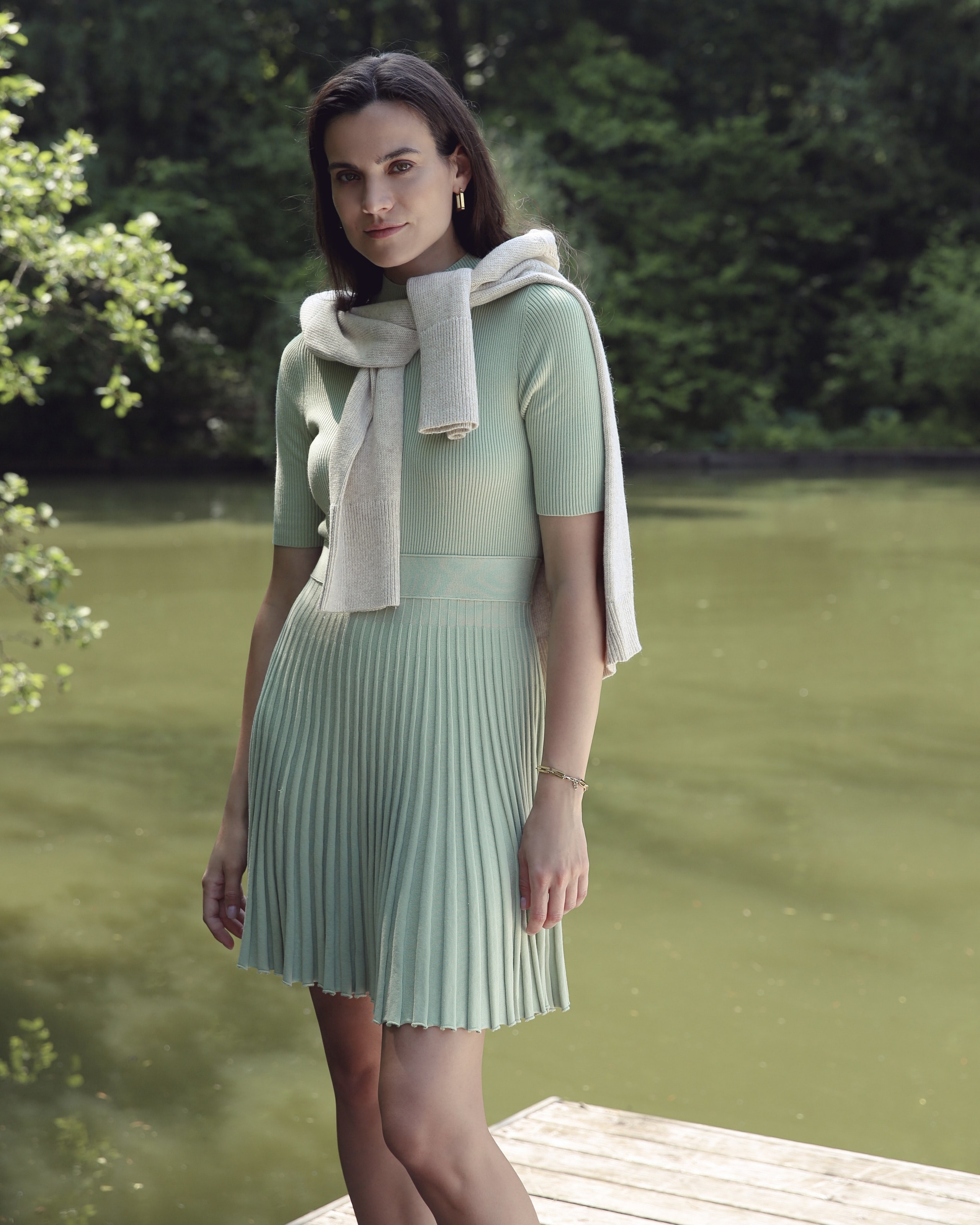 Dress with a pleated skirt, Olive — photo 4
