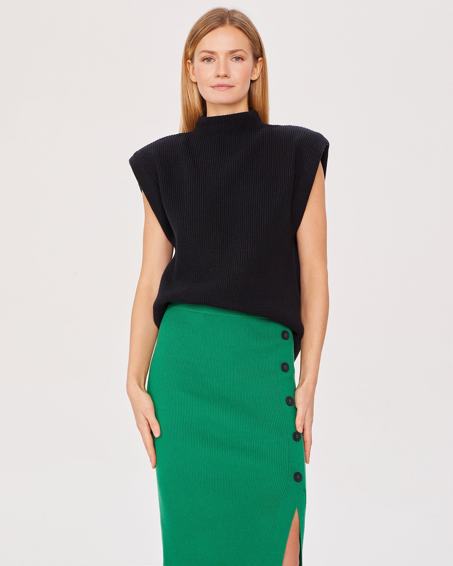 Green skirt, Green — photo 5