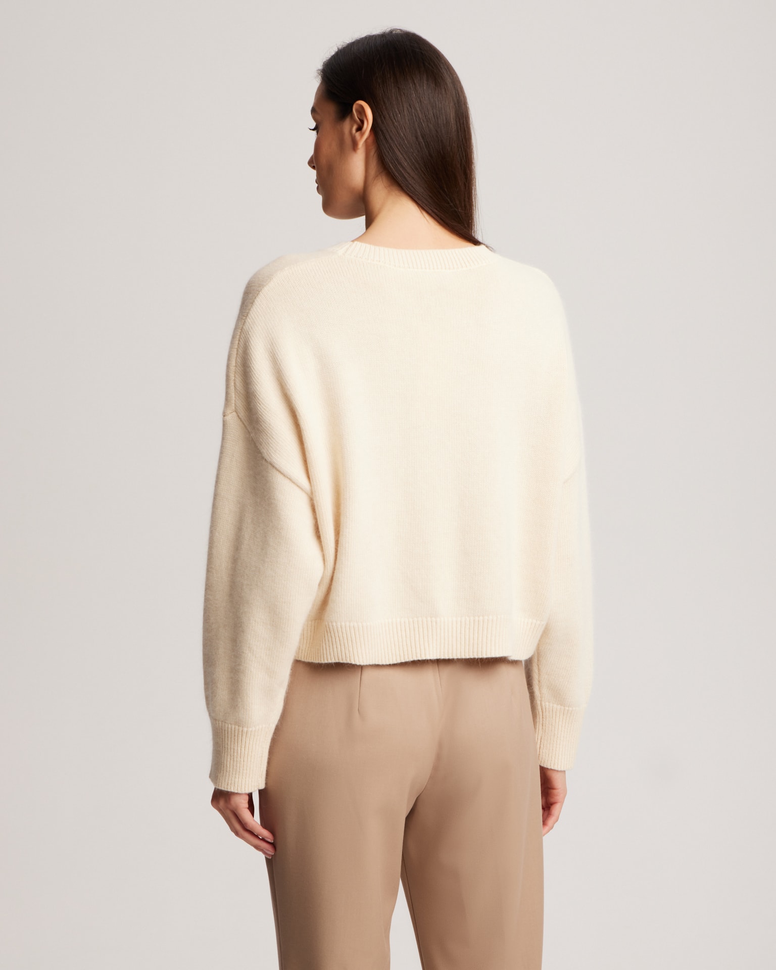 Cropped beige jumper, Beige — photo 5