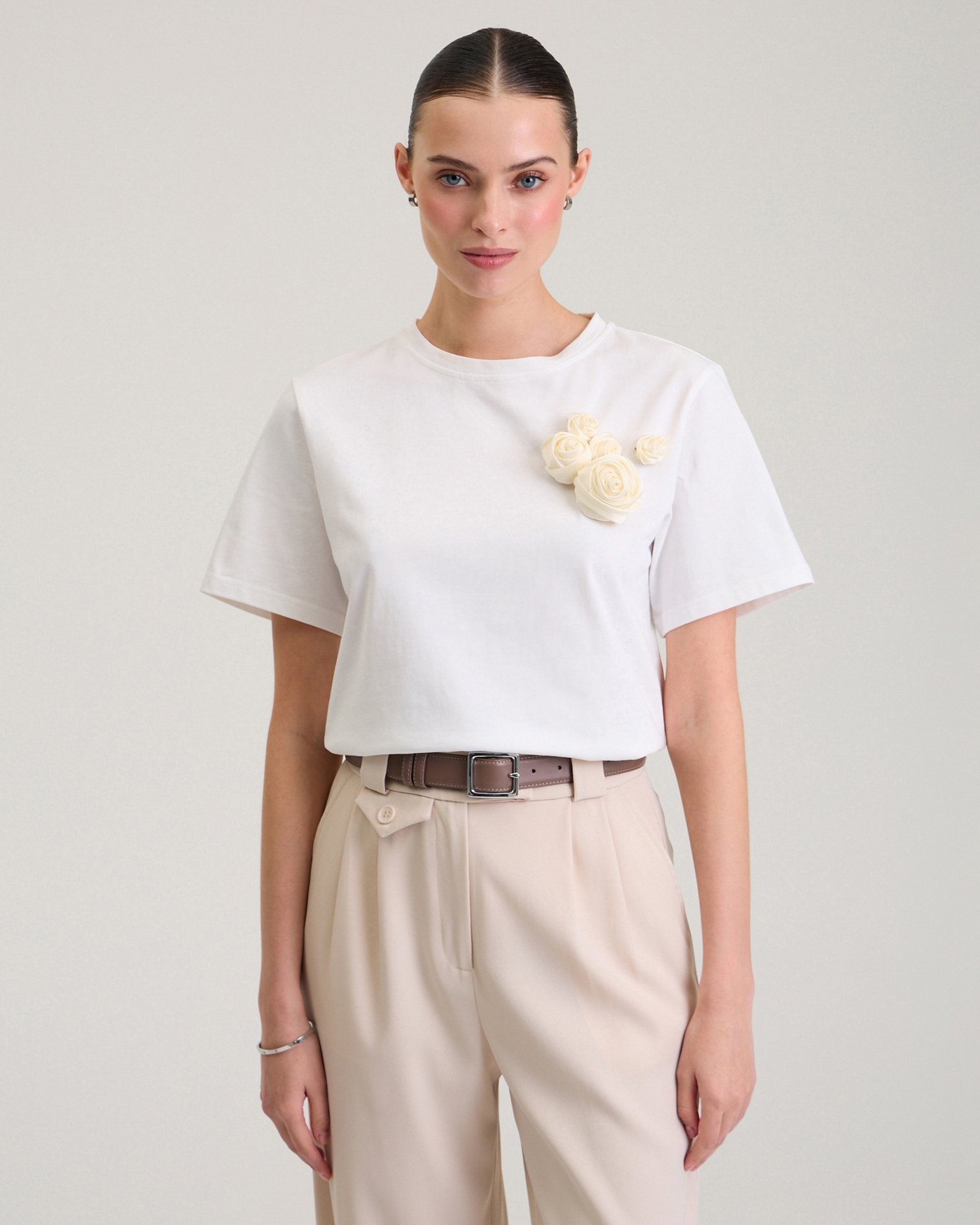 Set of floral brooches, Milky — photo 2