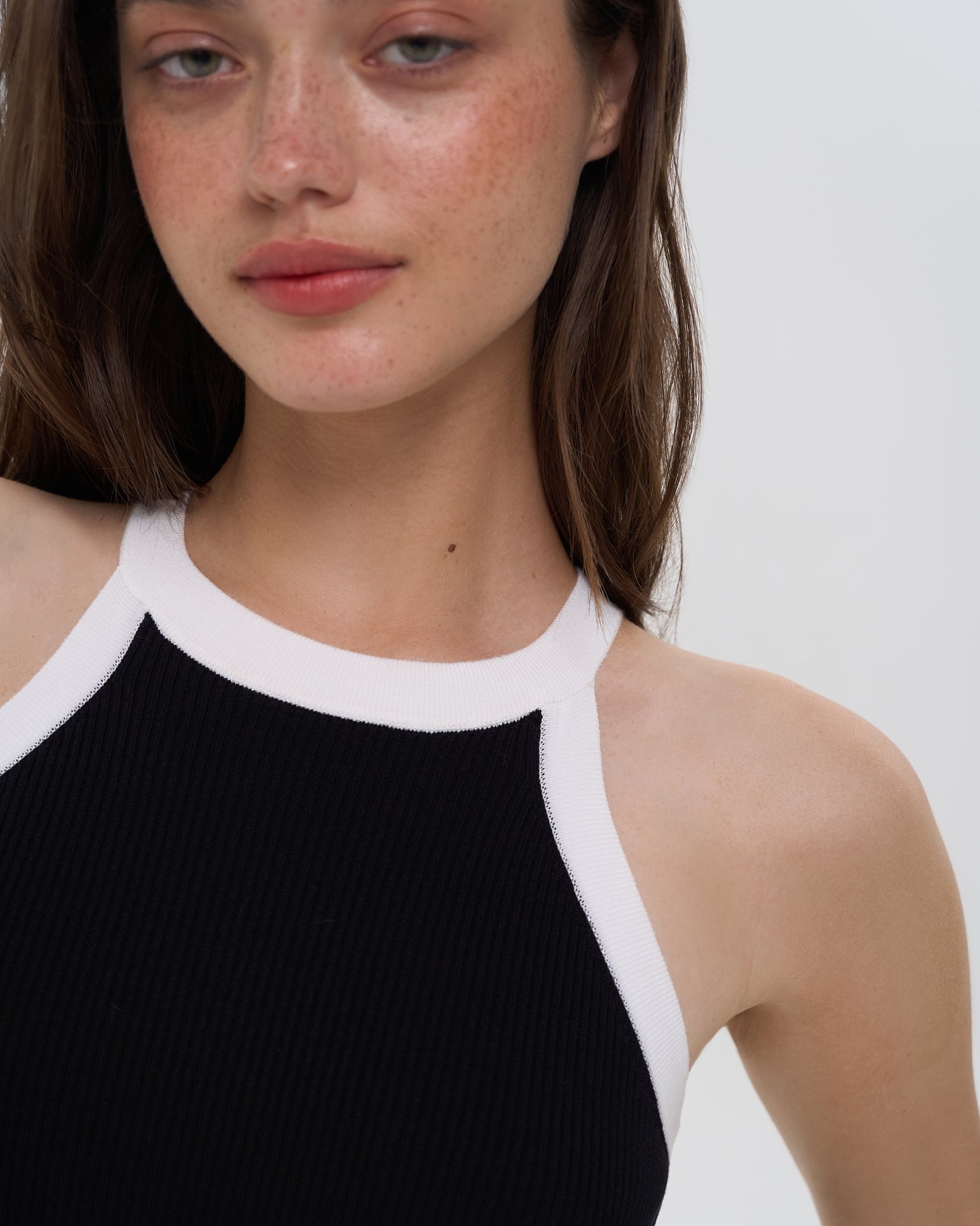 Black sleeveless top, Black — photo 4