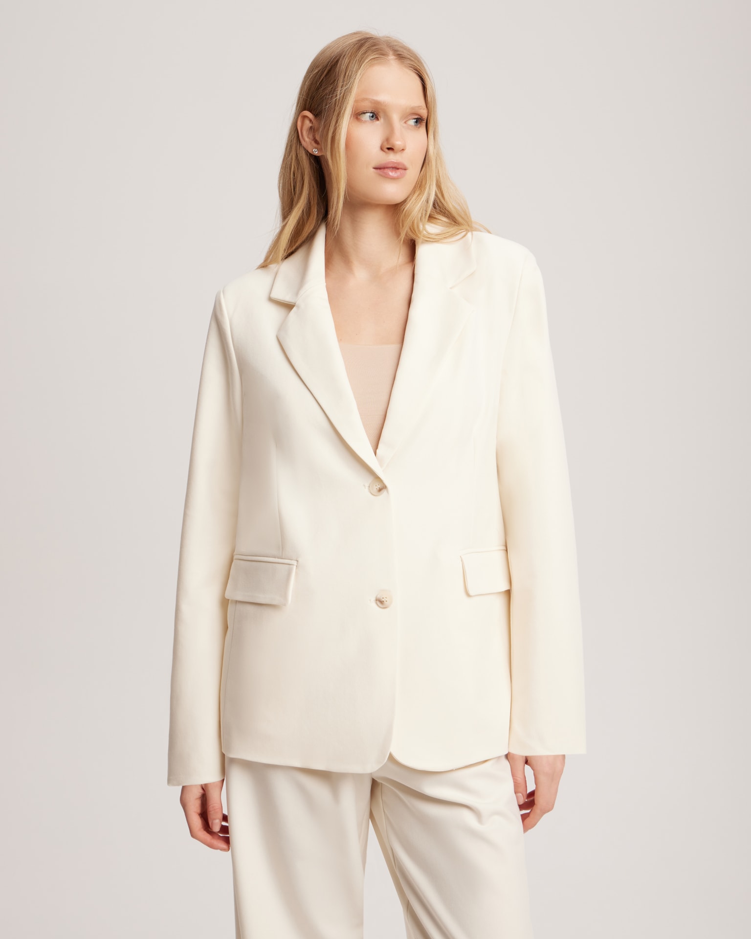 Straight-cut jacket in milky color, Milk — photo 3