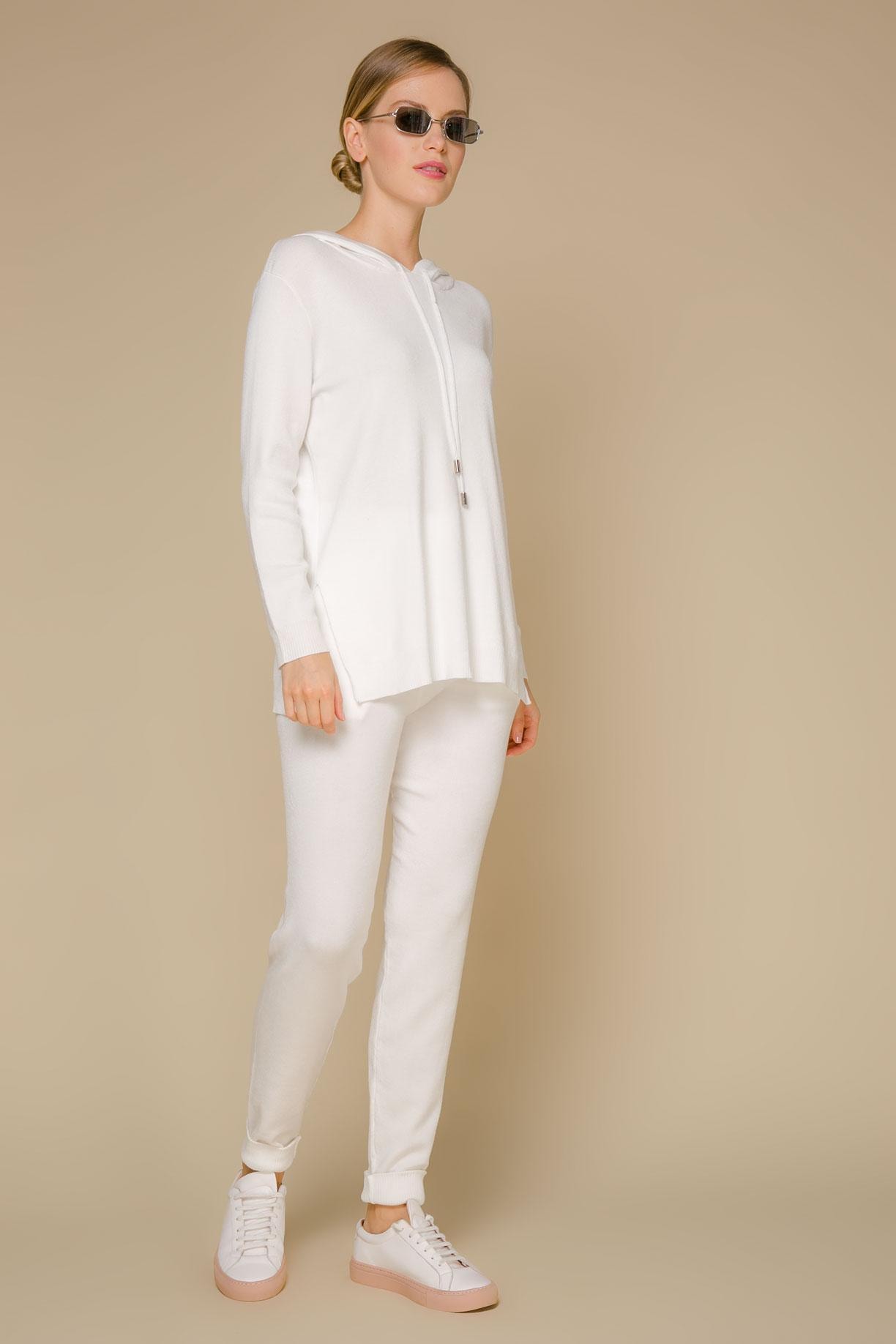 Lightweight trouser suit in a sport-chic style, White — photo 3
