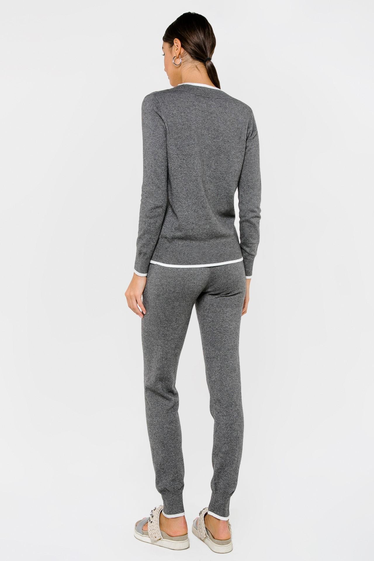 A sporty-chic tracksuit with contrast trim, Grey — photo 5